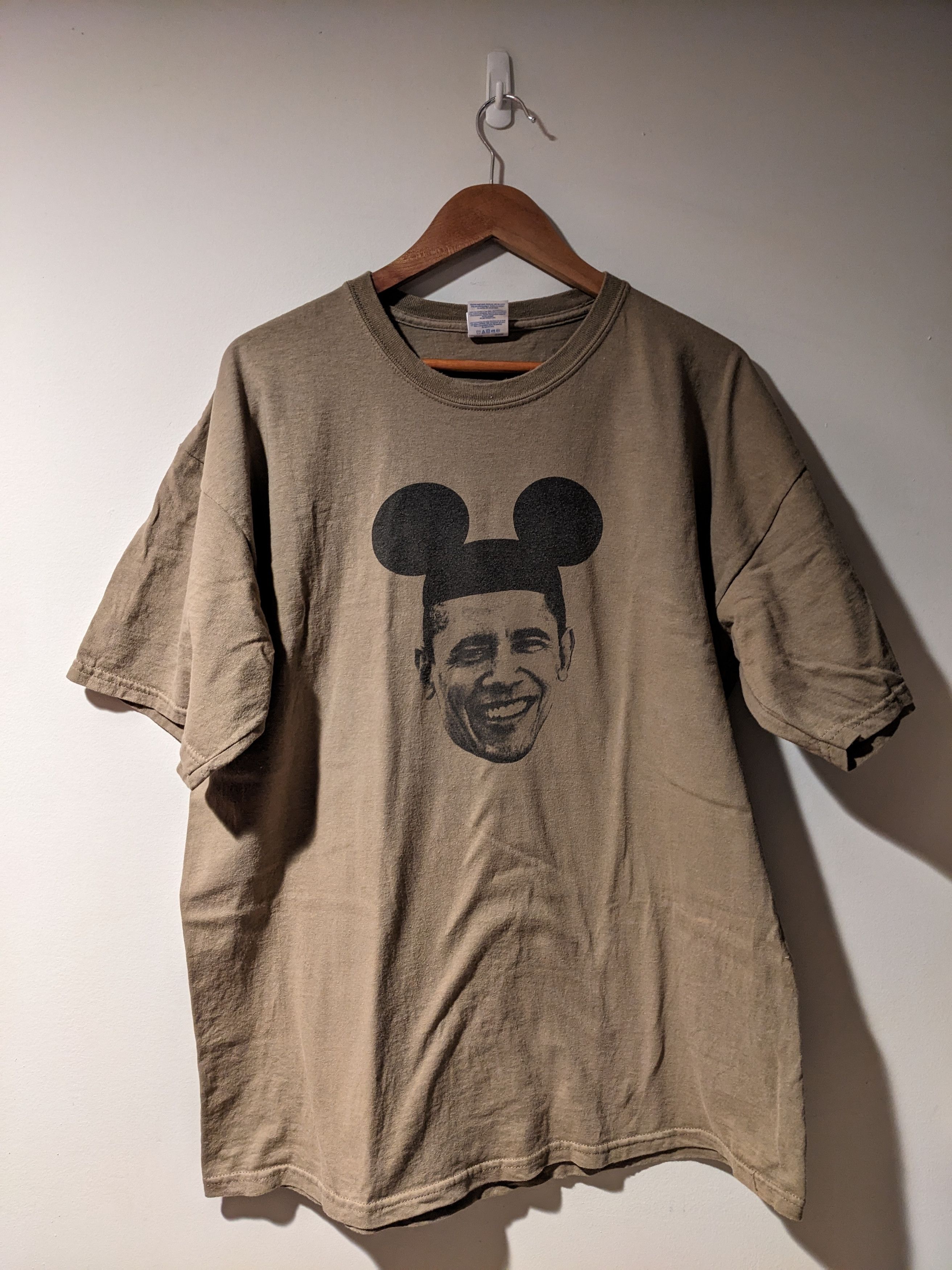 President's Vintage 2012 Barack Obama Disney World Mickey Mouse T-Shirt Size US XL / EU 56 / 4 - 1 Thumbnail