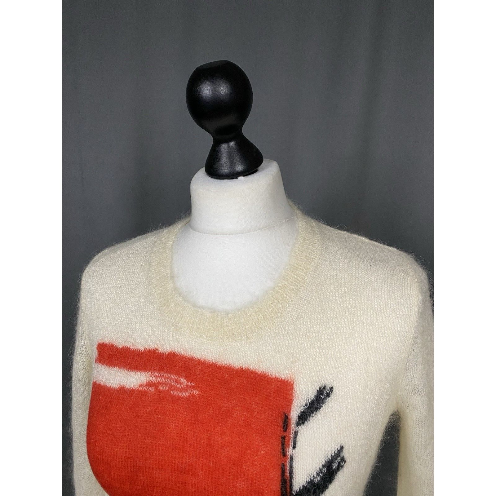 Burberry Burberry Graphic Print Women's Beige Cashmere Crewneck Sweat Size S / US 4 / IT 40 - 4 Thumbnail