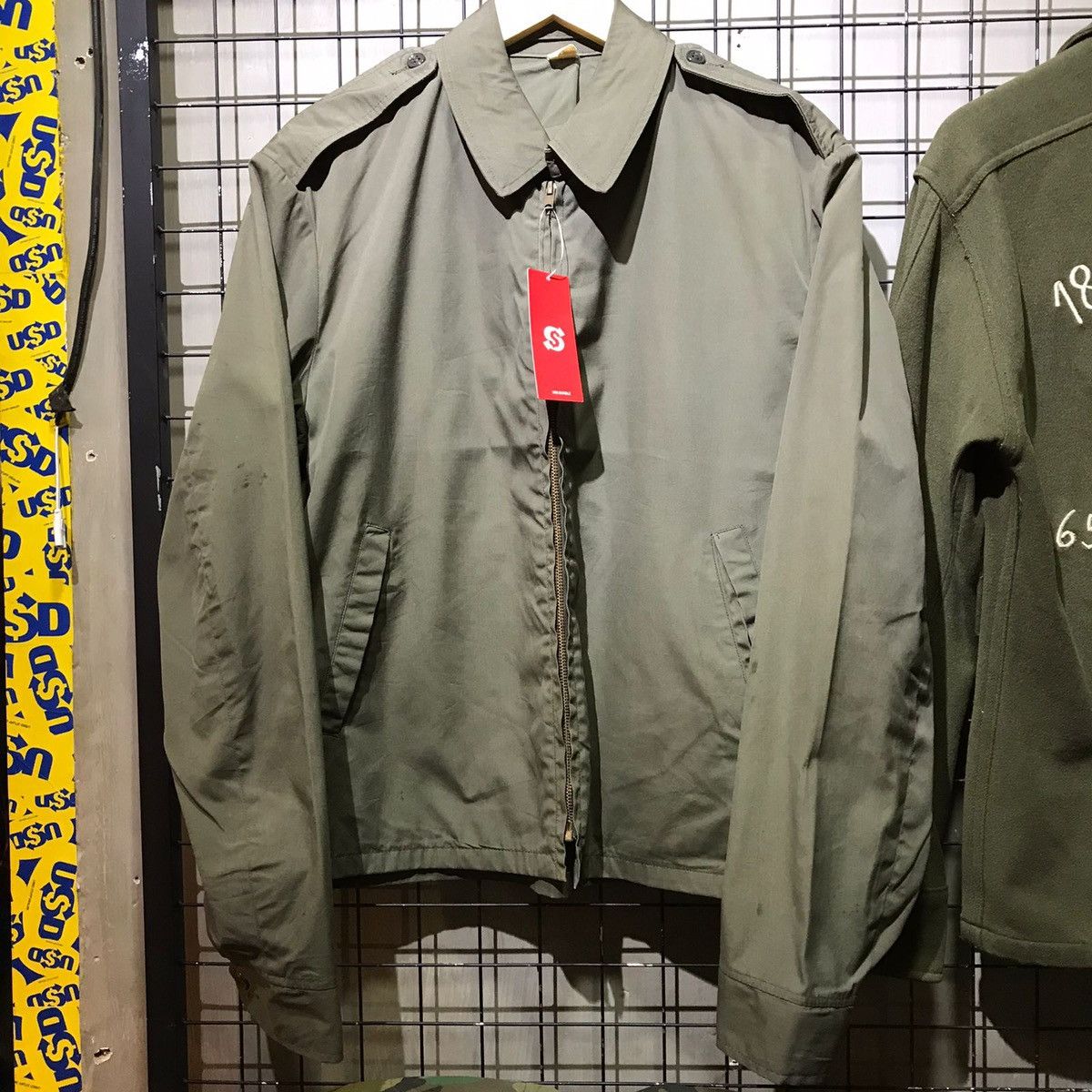 image of Vintage Early 70's Creighton For USMC M41 Jacket in Green, Men's (Size Medium)