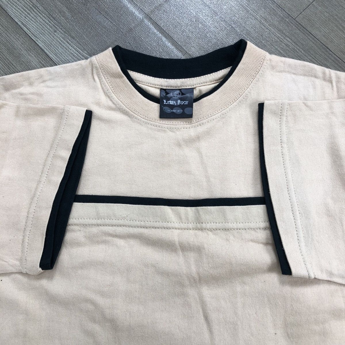 If Six Was Nine × Japanese Brand × Le Grande Bleu (L.G.B.) 🇯🇵 2000s Turkey Bear Stranger Cros Double Layer Punk Goa Tee Size US M / EU 48-50 / 2 - 8 Thumbnail