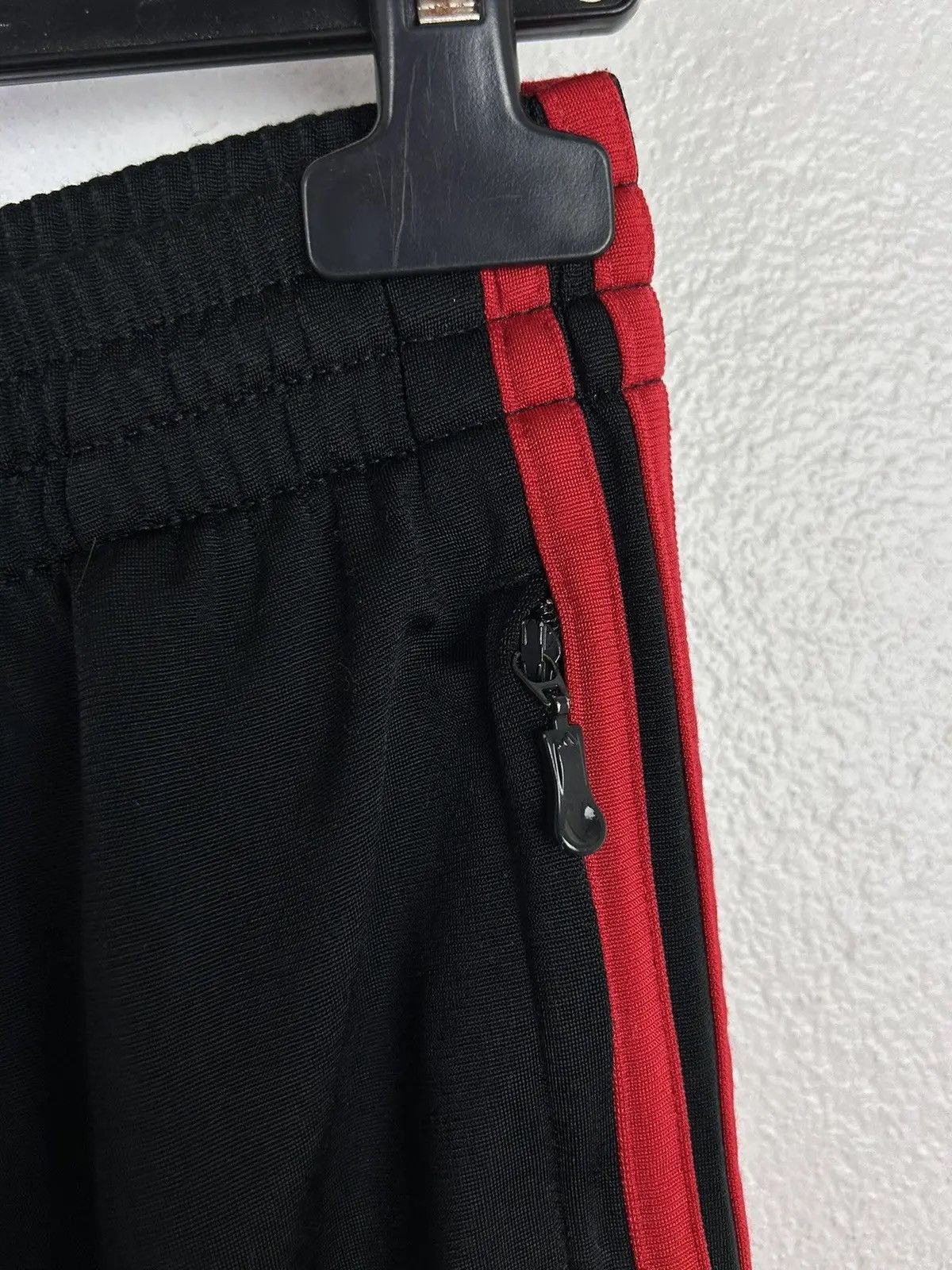 Adidas 00s Vintage Adidas AC Milan 2009 Tracksuit Pants Size US 34 / EU 50 - 4 Thumbnail