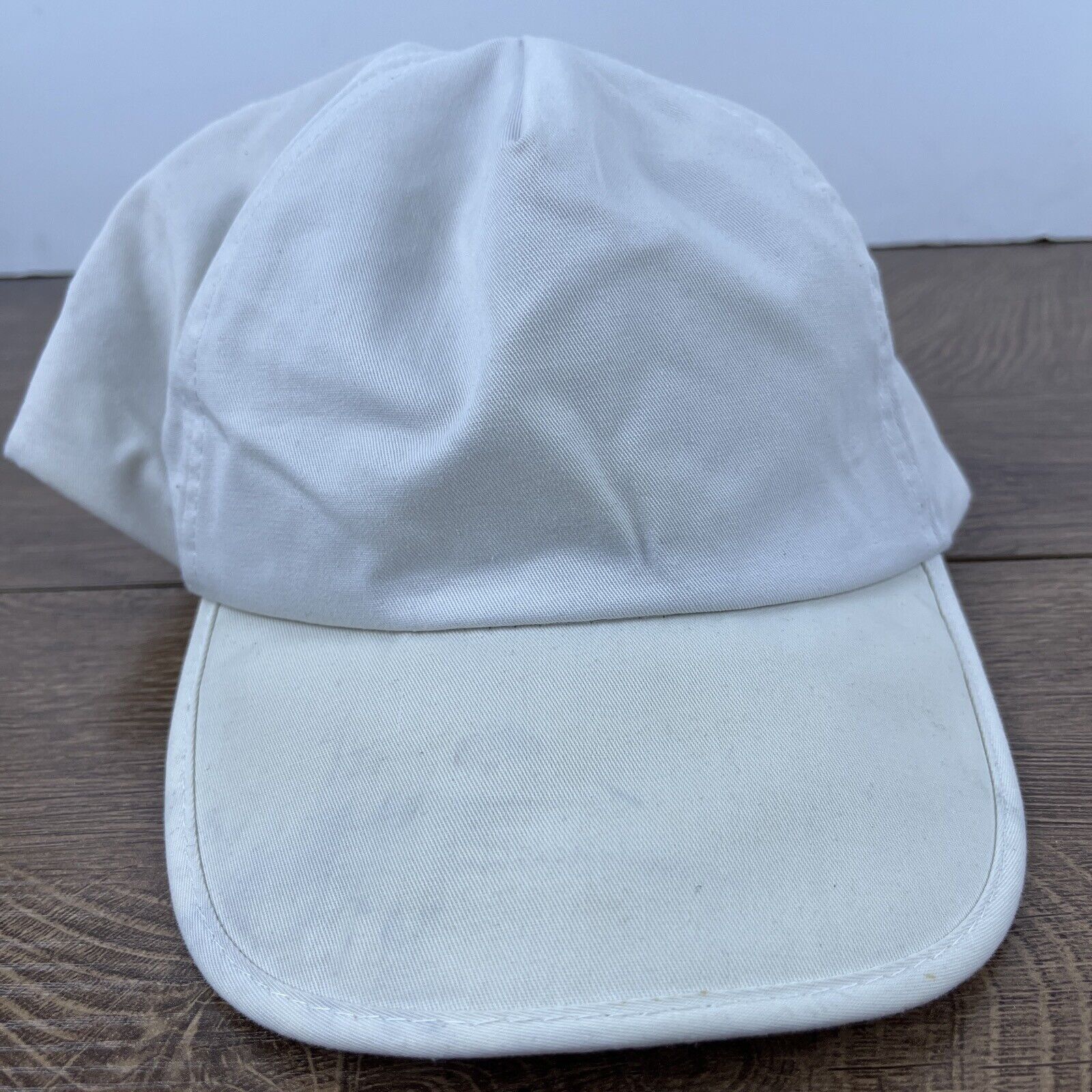 Other White Running Hat Adult Run Athletic White Hat Adjustable Wh Size ONE SIZE - 3 Thumbnail