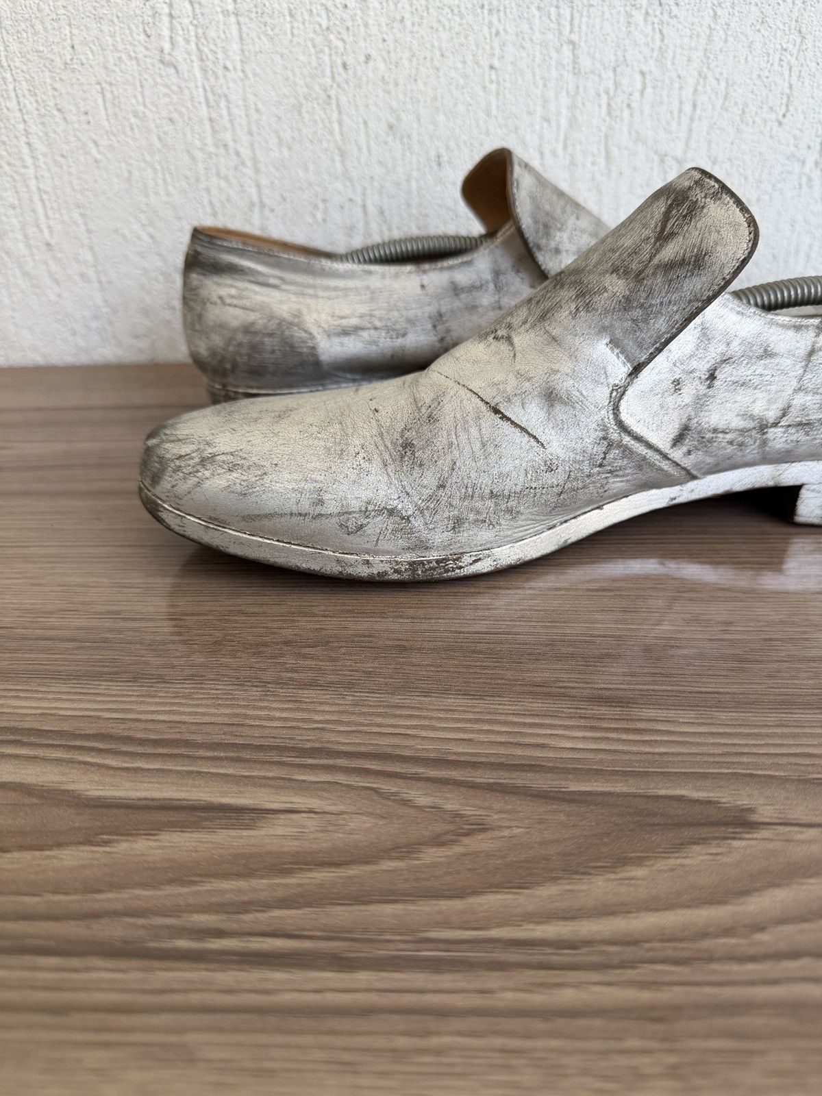 Maison Margiela Extremely rare🔥❗️Distressed painted loafers Size US 9 / EU 42 - 16 Thumbnail