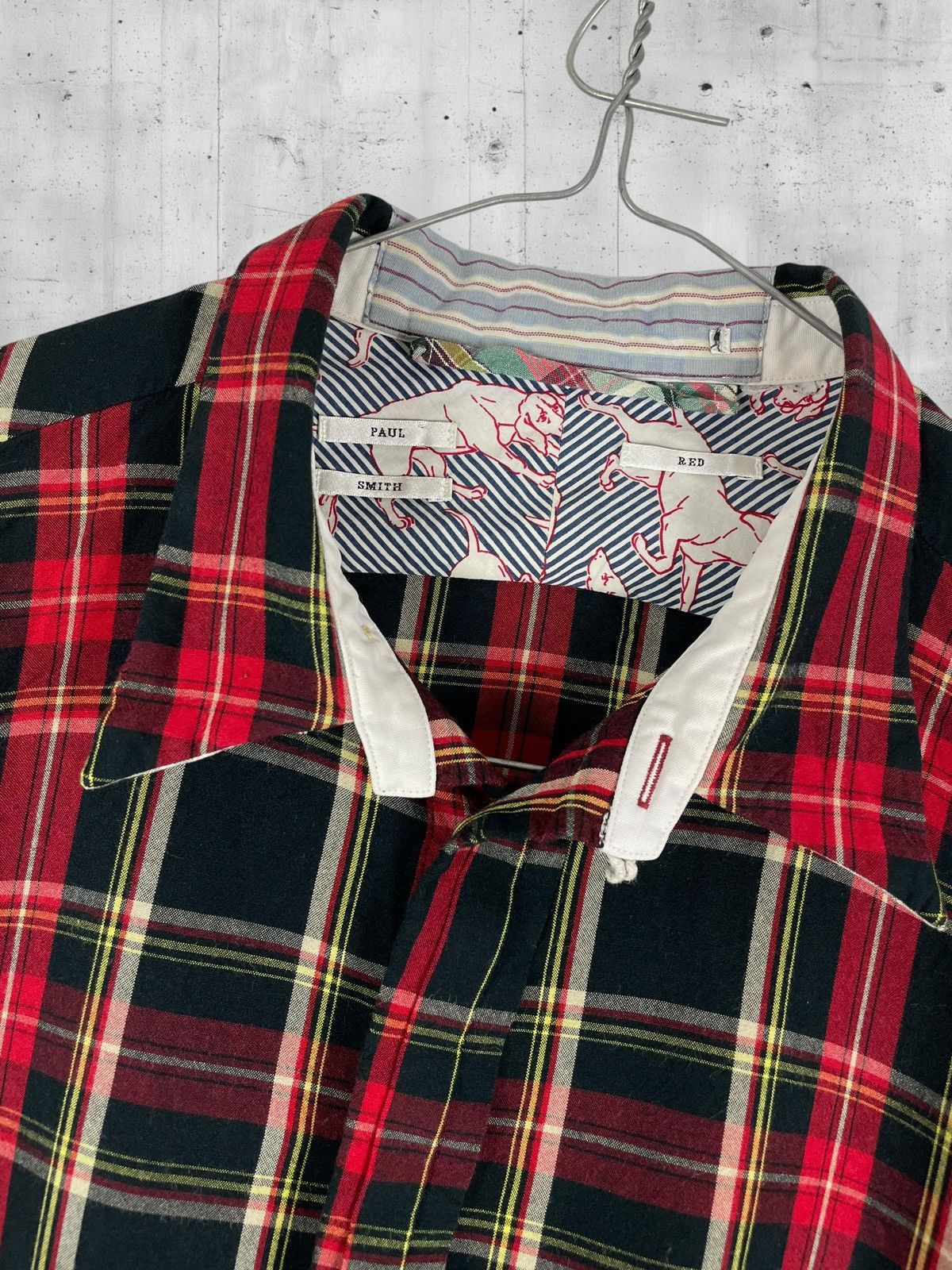 Paul Smith Paul Smith Red Ear Plaid Flannel Button Up Shirt Size US M / EU 48-50 / 2 - 2 Thumbnail