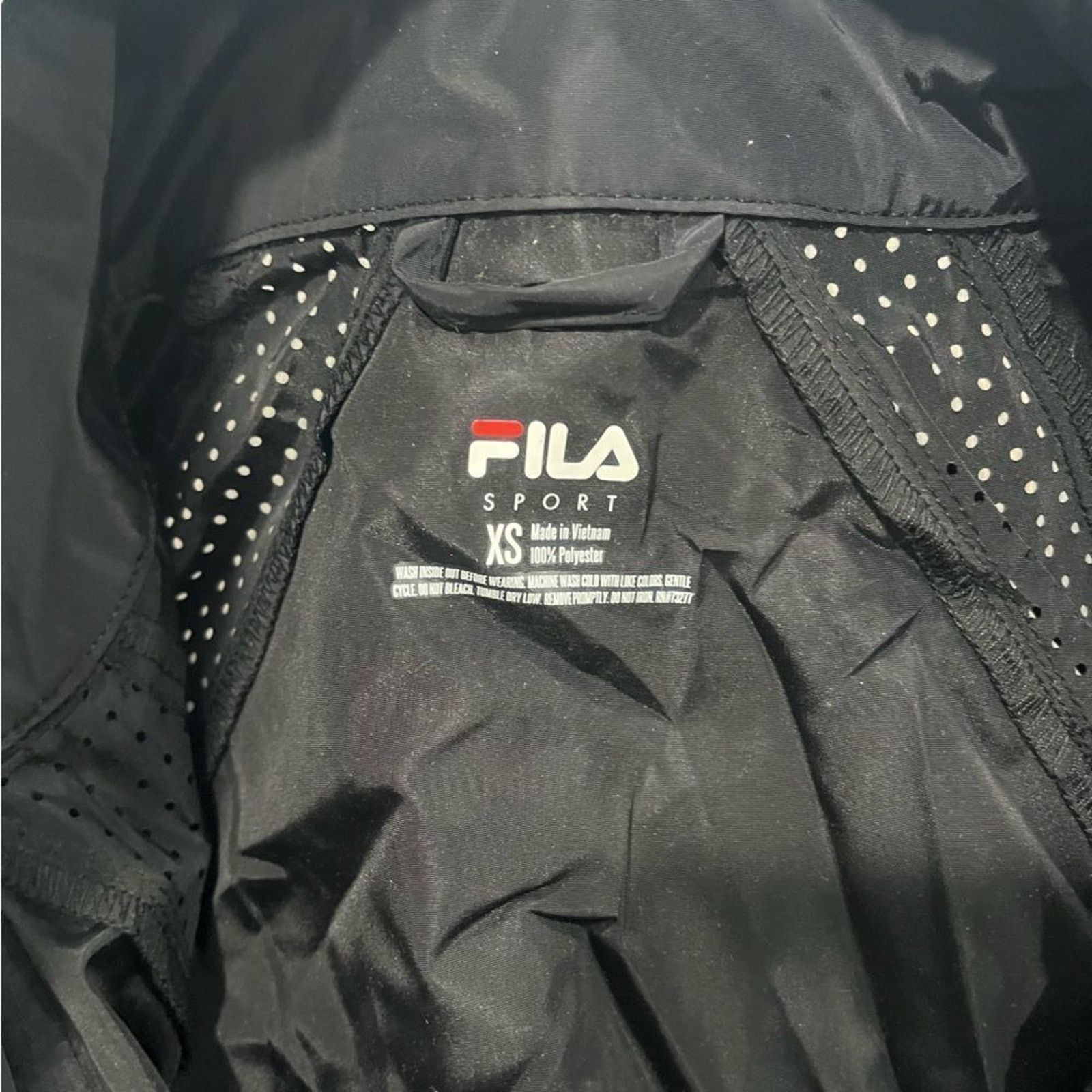 Fila NWOT Fila Sport Womens Black Rain Jacket - Size XS Size XS / US 0-2 / IT 36-38 - 5 Thumbnail
