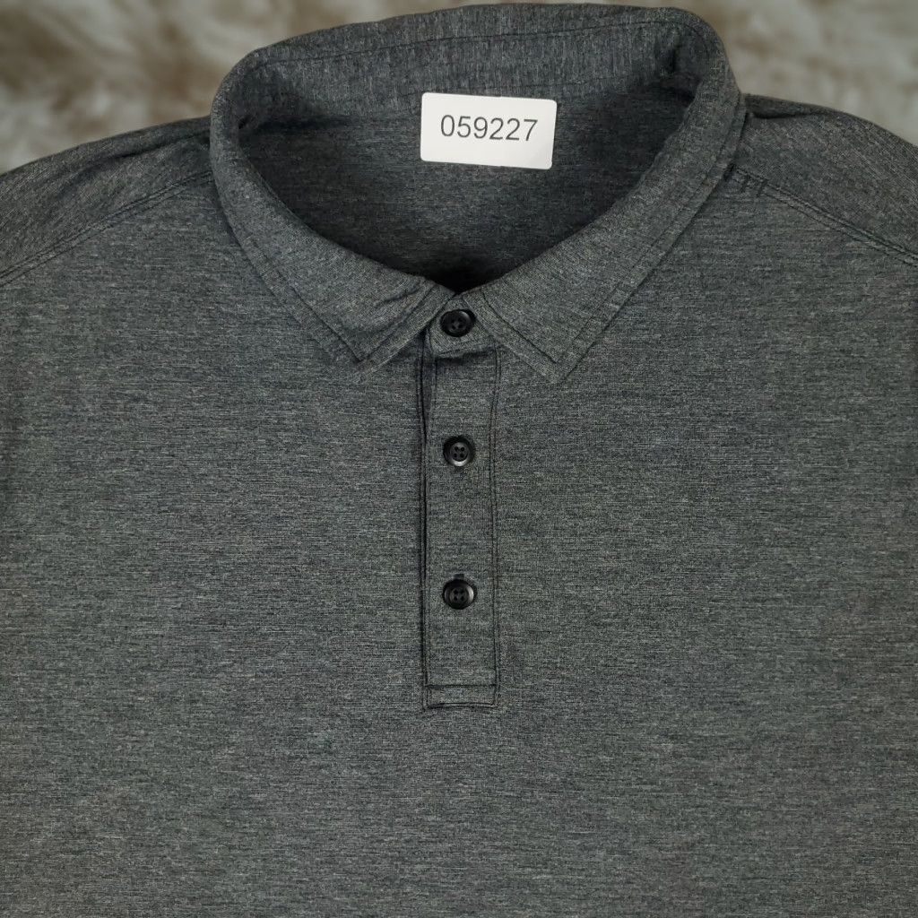 Lululemon Lululemon Polo Shirt Mens Size Medium Gray Tech Active Golf Short Sleeve Shirt Size US M / EU 48-50 / 2 - 1 Thumbnail