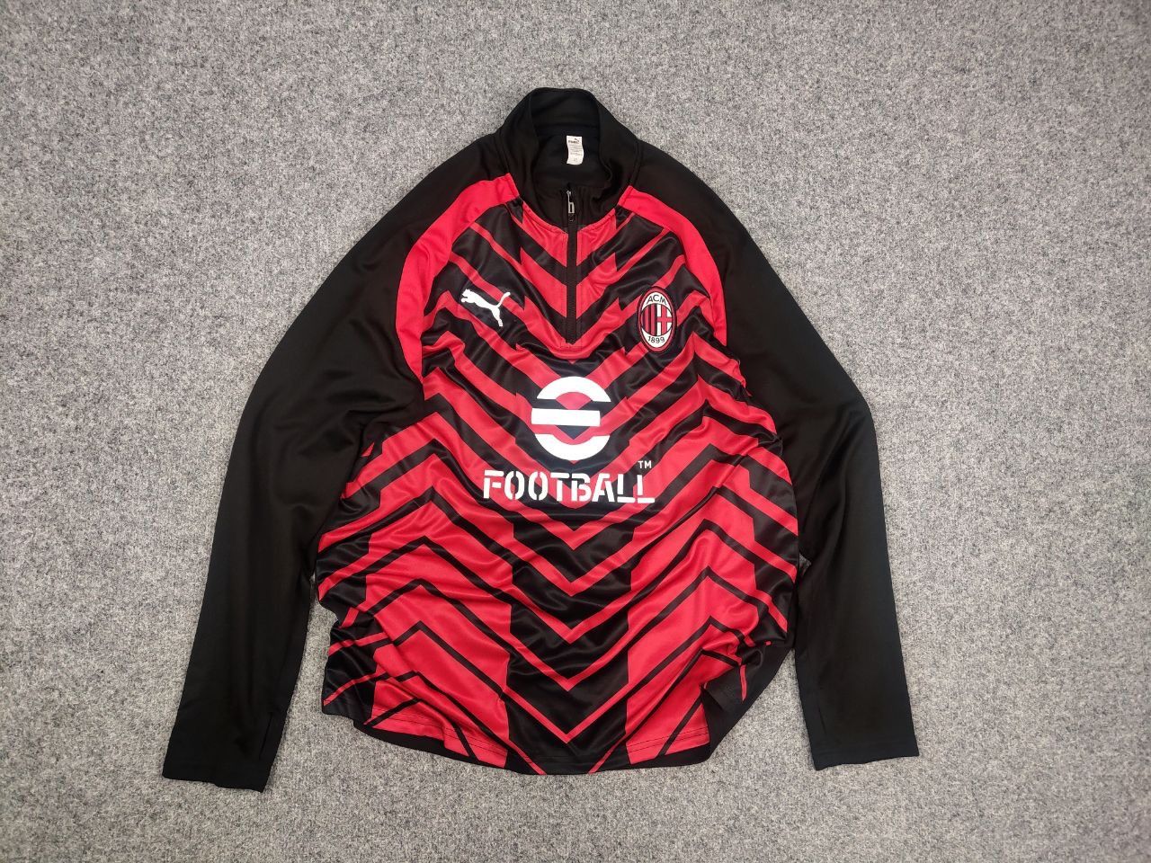 Puma AC Milan x Puma Pre Match Soccer Drycell Football Zip Jersey Size US XL / EU 56 / 4 - 8 Thumbnail