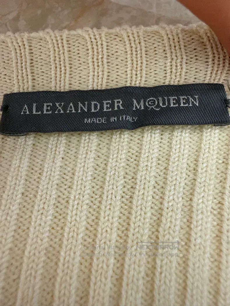 Alexander McQueen Alexander Mcqueen White long knitted sweater Size M / US 6-8 / IT 42-44 - 3 Thumbnail