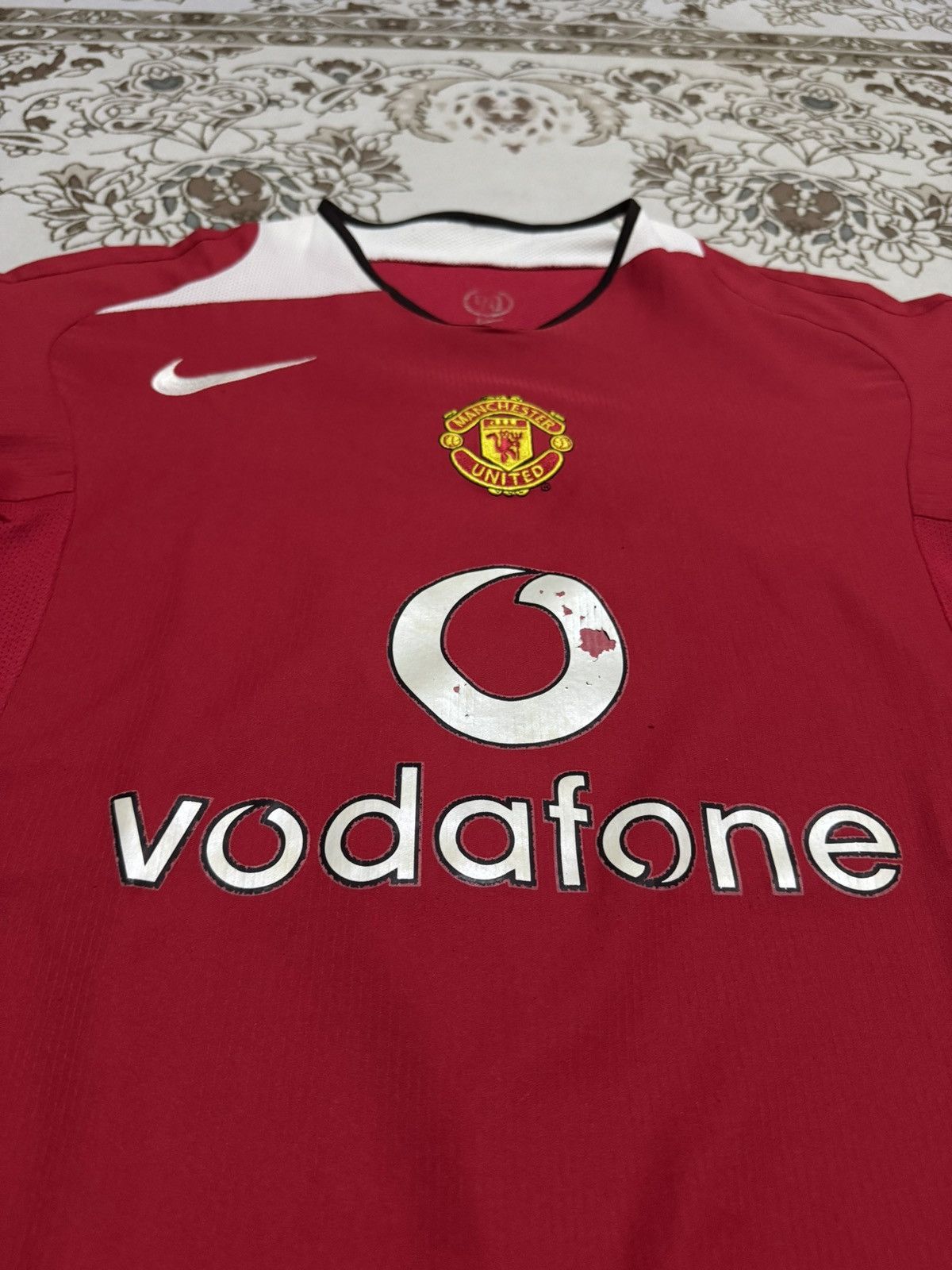 Vintage Y2K 04-06 Ronaldo Era Man Utd Home Kit Vodafone Jersey Size US M / EU 48-50 / 2 - 3 Thumbnail