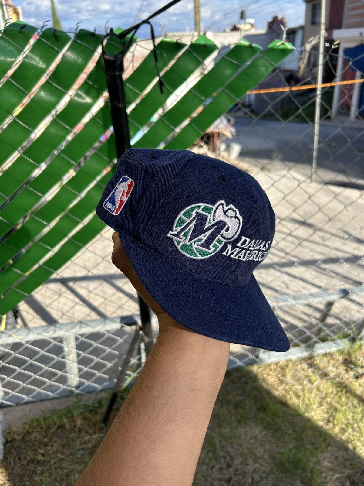 Sports Specialties Vintage Dallas Mavericks Sports specialties side logo hat Size ONE SIZE - 2 Thumbnail