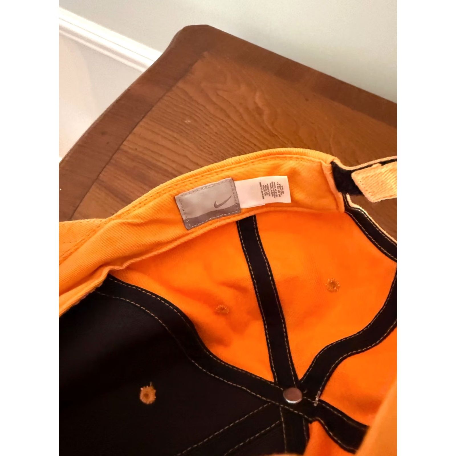 Nike VINTAGE Nike Hat Baseball Cap Unisex Adults Adjustable Orange Center Swoosh Size ONE SIZE - 5 Thumbnail