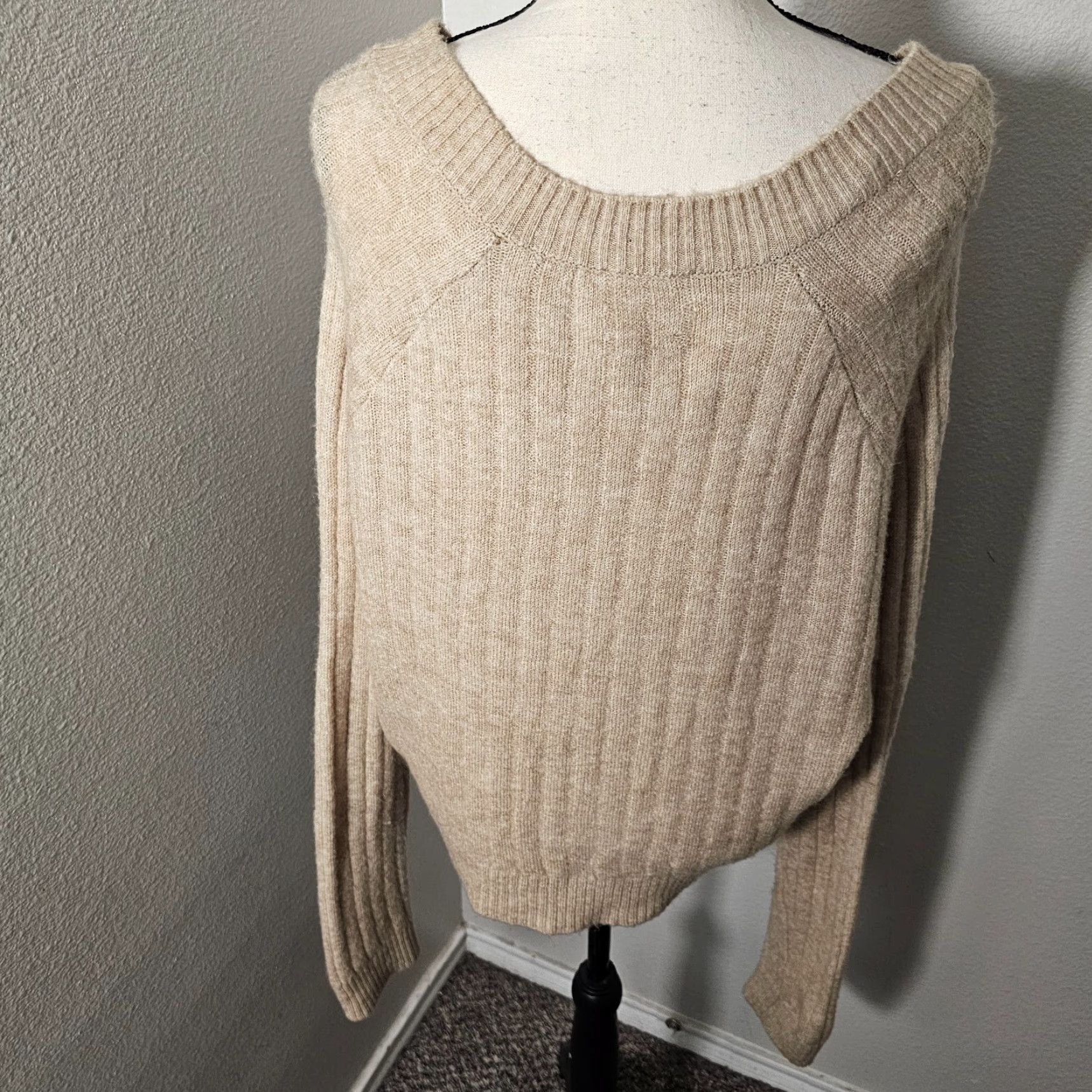Vintage Harper Heritage Sweater Womens Size M V-Neck Cable-Knit Long Sleeve Pullover Gray Ribbed Classic Knit Size M / US 6-8 / IT 42-44 - 3 Thumbnail