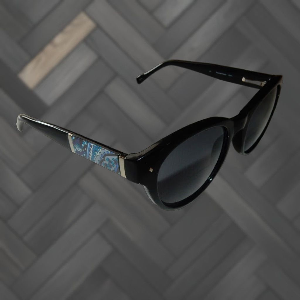 Vera Bradley VINTAGE Vera Bradley Sunglasses Lexi Deep Night Paisley Women Black 2.00 Small Scratches Size ONE SIZE - 1 Thumbnail