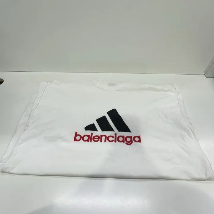 Balenciaga Balenciaga Balenciaga x Adidas Short Sleeve TShirt -2507 Size US L / EU 52-54 / 3 - 4 Thumbnail