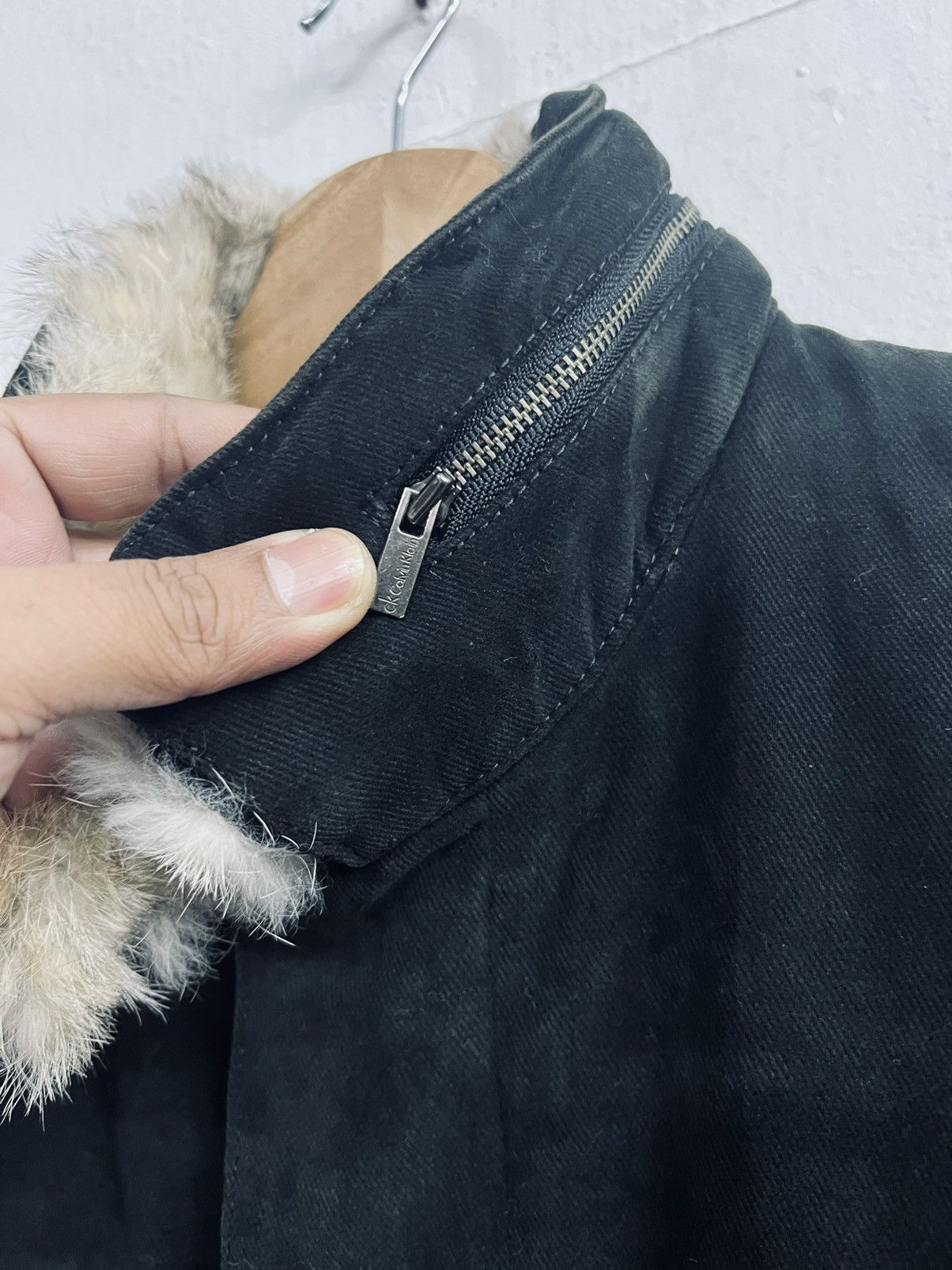 Calvin Klein × Calvin Klein 205W39NYC Vintage Calvin Klein Denim Chore Fur Jacket Size US M / EU 48-50 / 2 - 6 Thumbnail