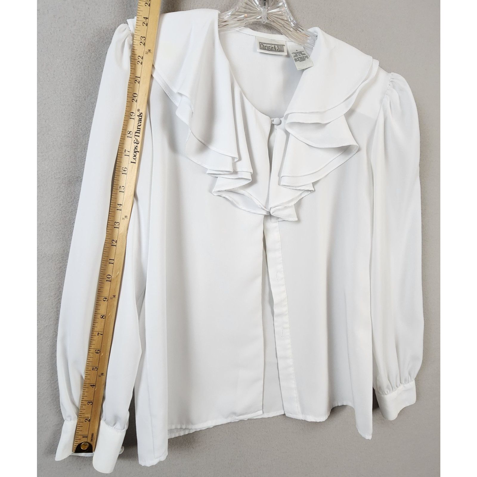 Other Christie & Jill Ruffle Front Blouse Size 4 White Long Sleeve Size S / US 4 / IT 40 - 3 Thumbnail