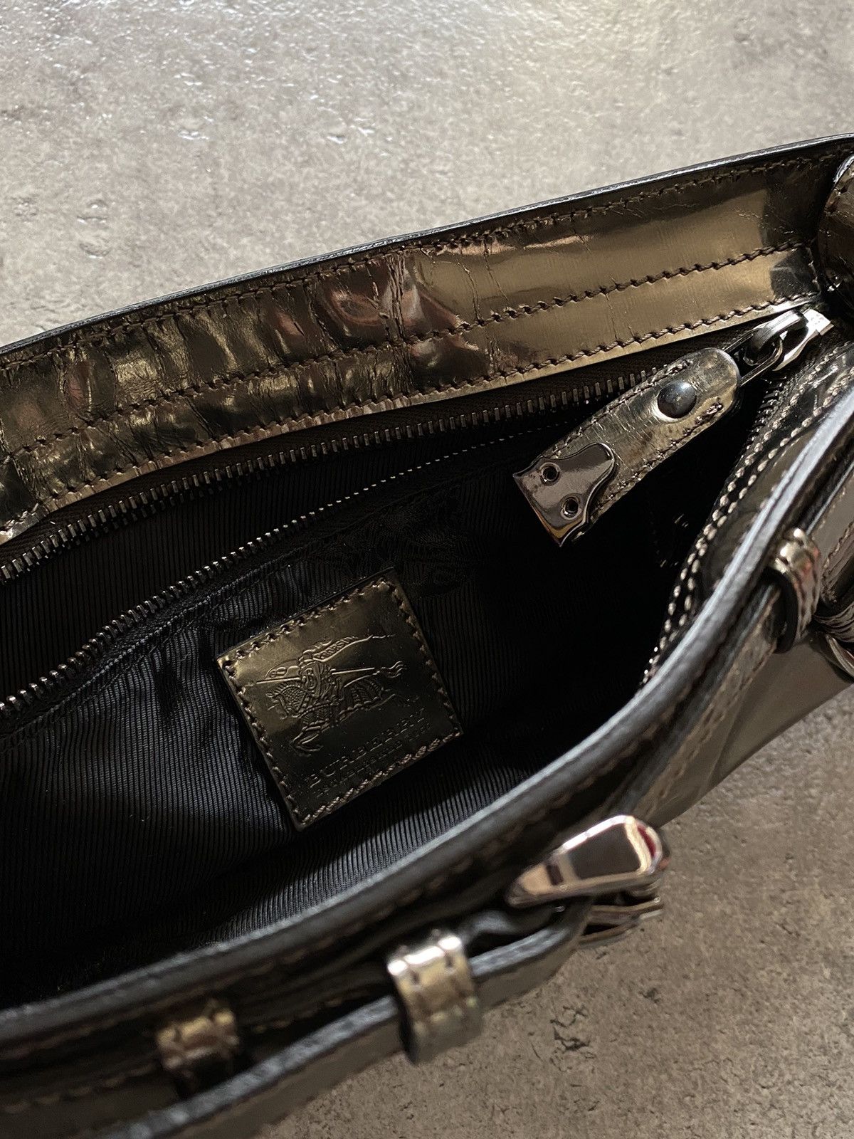 Burberry Burberry Leather Metallic Clutch Size ONE SIZE - 7 Thumbnail