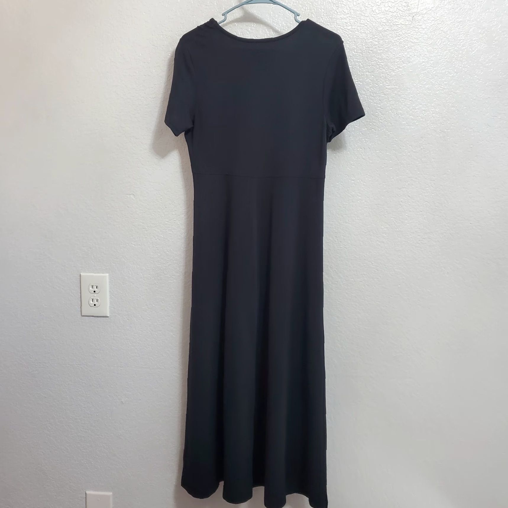 Vintage VINTAGE L.L. Bean Dress Woman Petite S Black A-Line Maxi Short Sleeve Crew Neck Stretch Cap​sule Size 28" / US 6 / IT 42 - 3 Thumbnail
