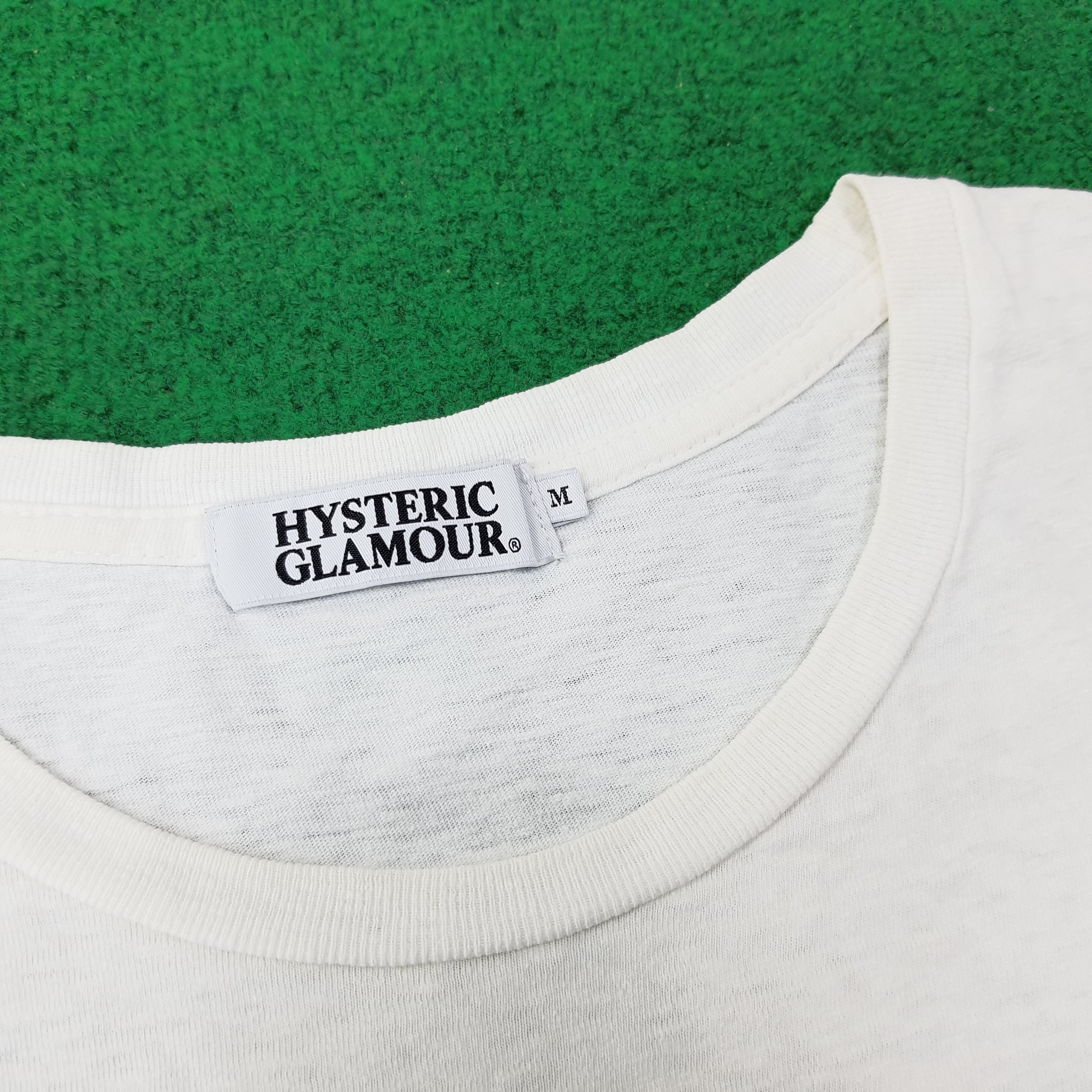 Hysteric Glamour Vintage Hysteric Glamour Japanese Brand Tshirt C223N74 Size US S / EU 44-46 / 1 - 5 Thumbnail