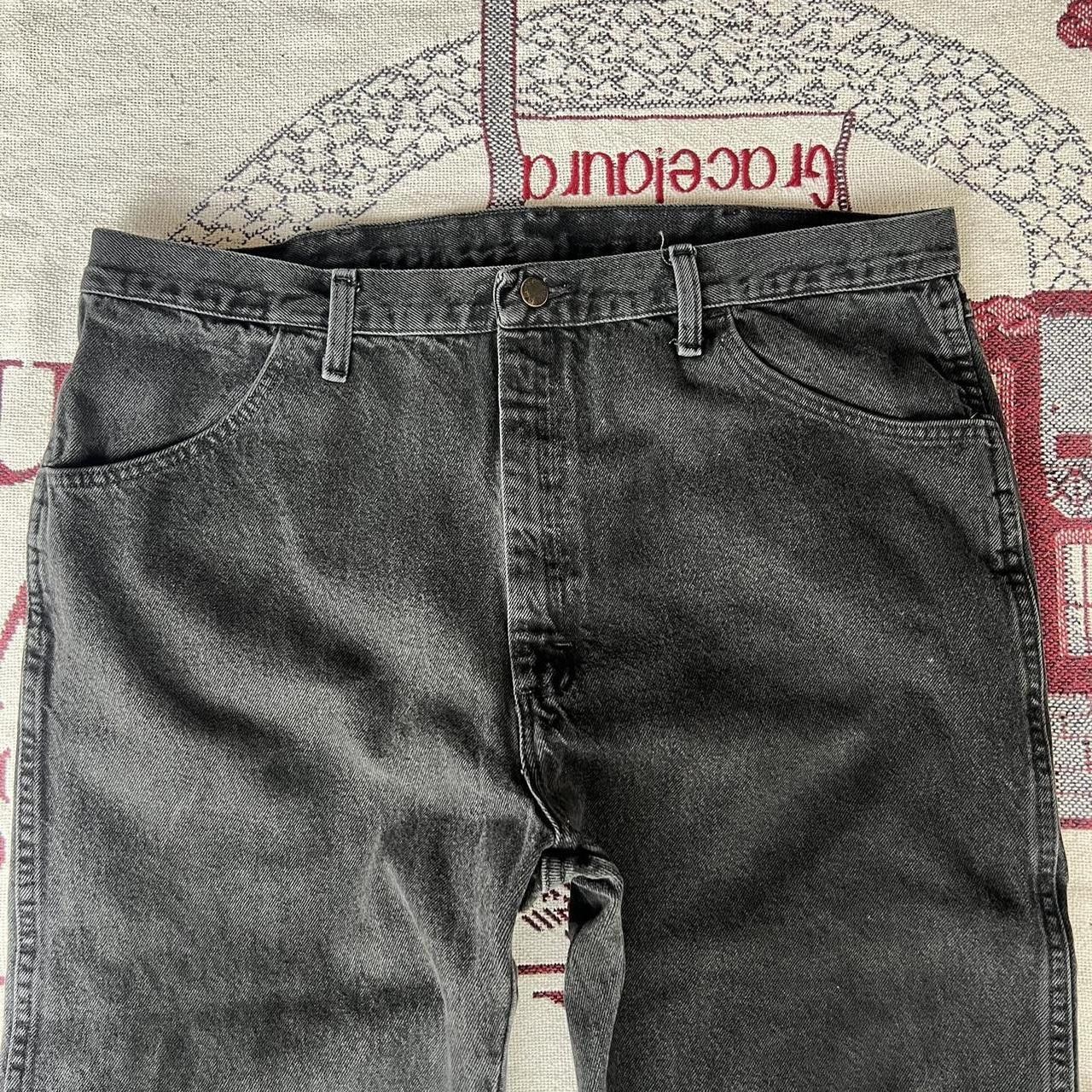 Vintage Vintage 2000s/Y2K Essential Fitted Grunge Black Denim Jeans! Size US 40 / EU 56 - 5 Thumbnail