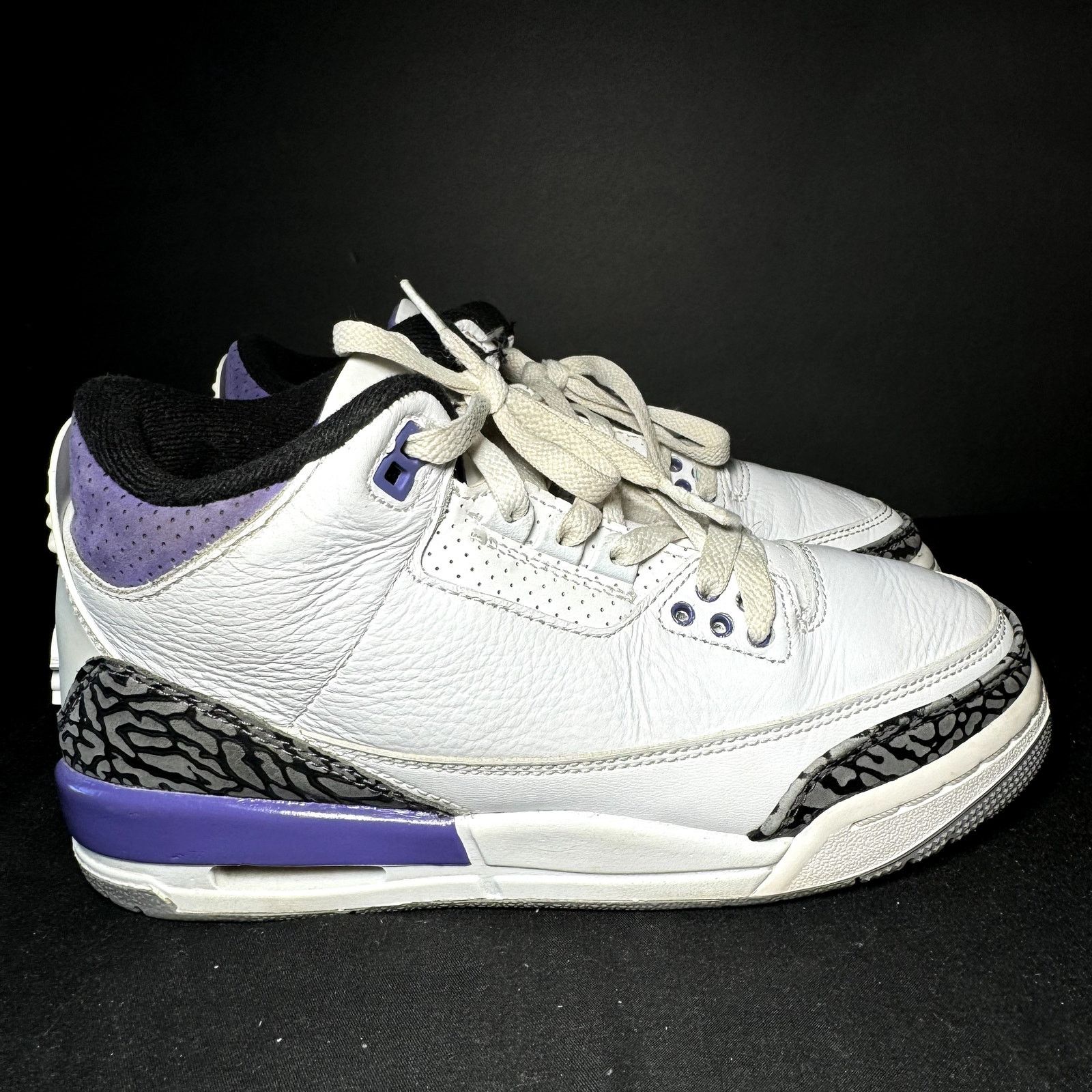 Jordan Brand × Nike Size 5 - Nike Air Jordan 3 Retro GS Dark Iris Men's Shoes Size US 5 / EU 37 - 1 Thumbnail