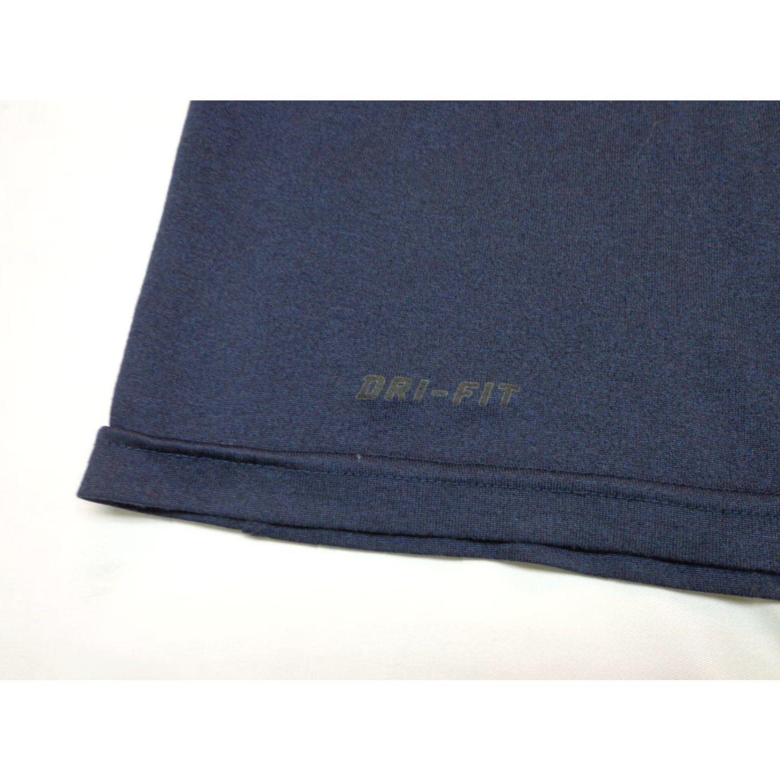 Nike Nike Dri Fit T Shirt Short Sleeve Navy Blue Size Large Men Primary Activewear Nike Shirt L Blue Men Size US L / EU 52-54 / 3 - 4 Thumbnail