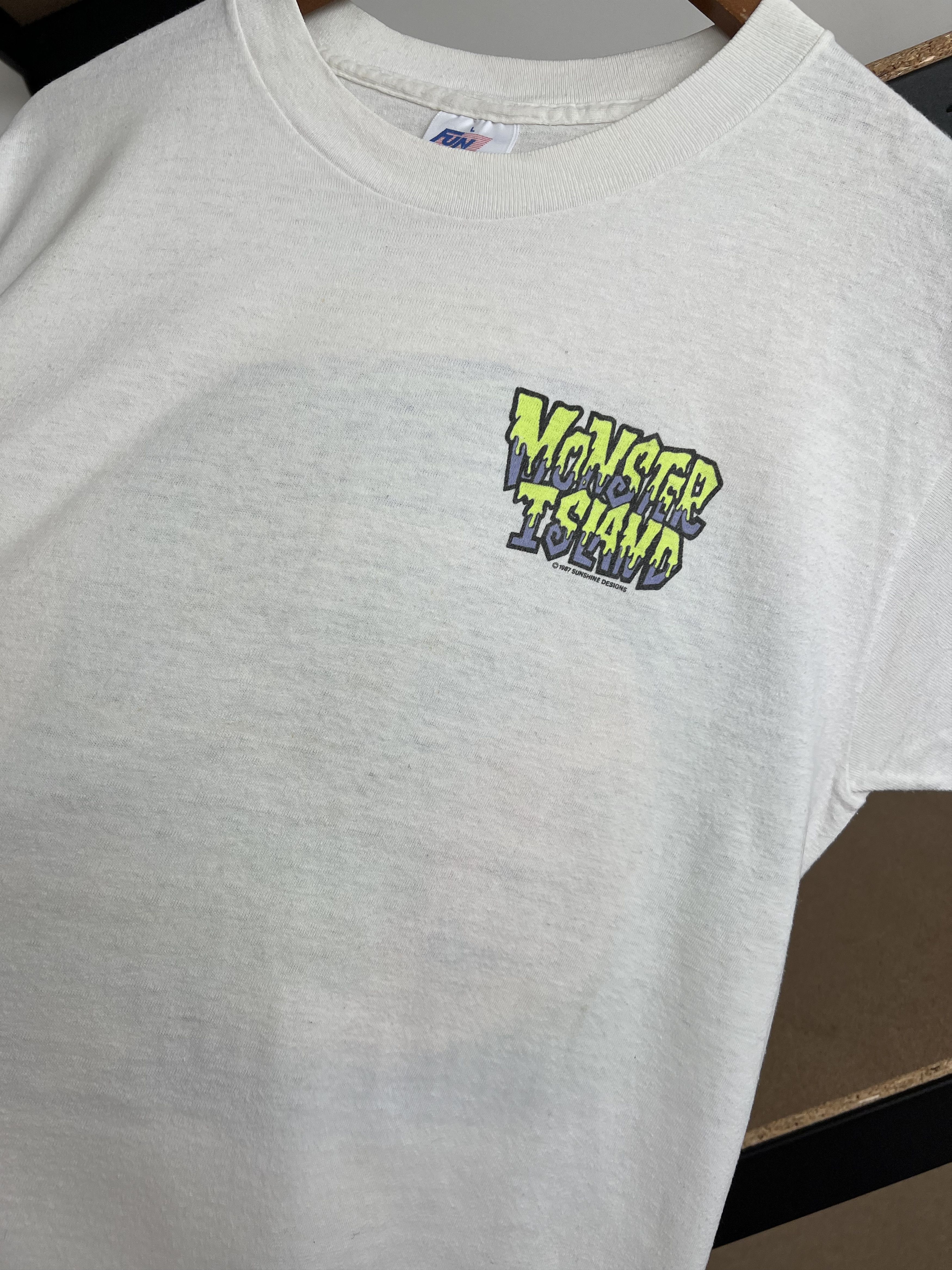 Vintage Vintage 1987 Monster Island Sunshine Designs Surf T-shirt Size US L / EU 52-54 / 3 - 10 Thumbnail