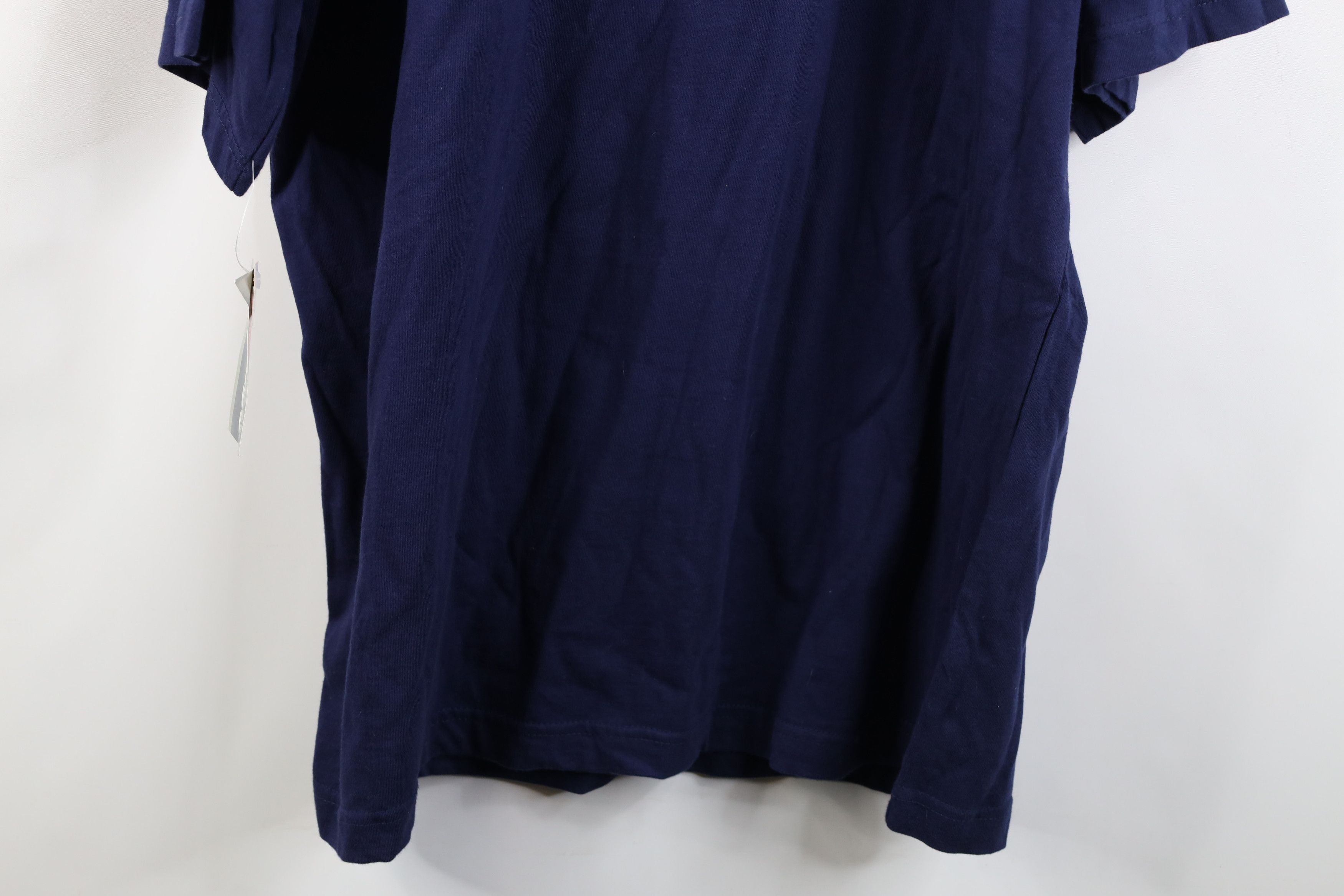 Vintage Deadstock Vintage 90s Y2K University Short Sleeve T-Shirt Size US XL / EU 56 / 4 - 14 Thumbnail
