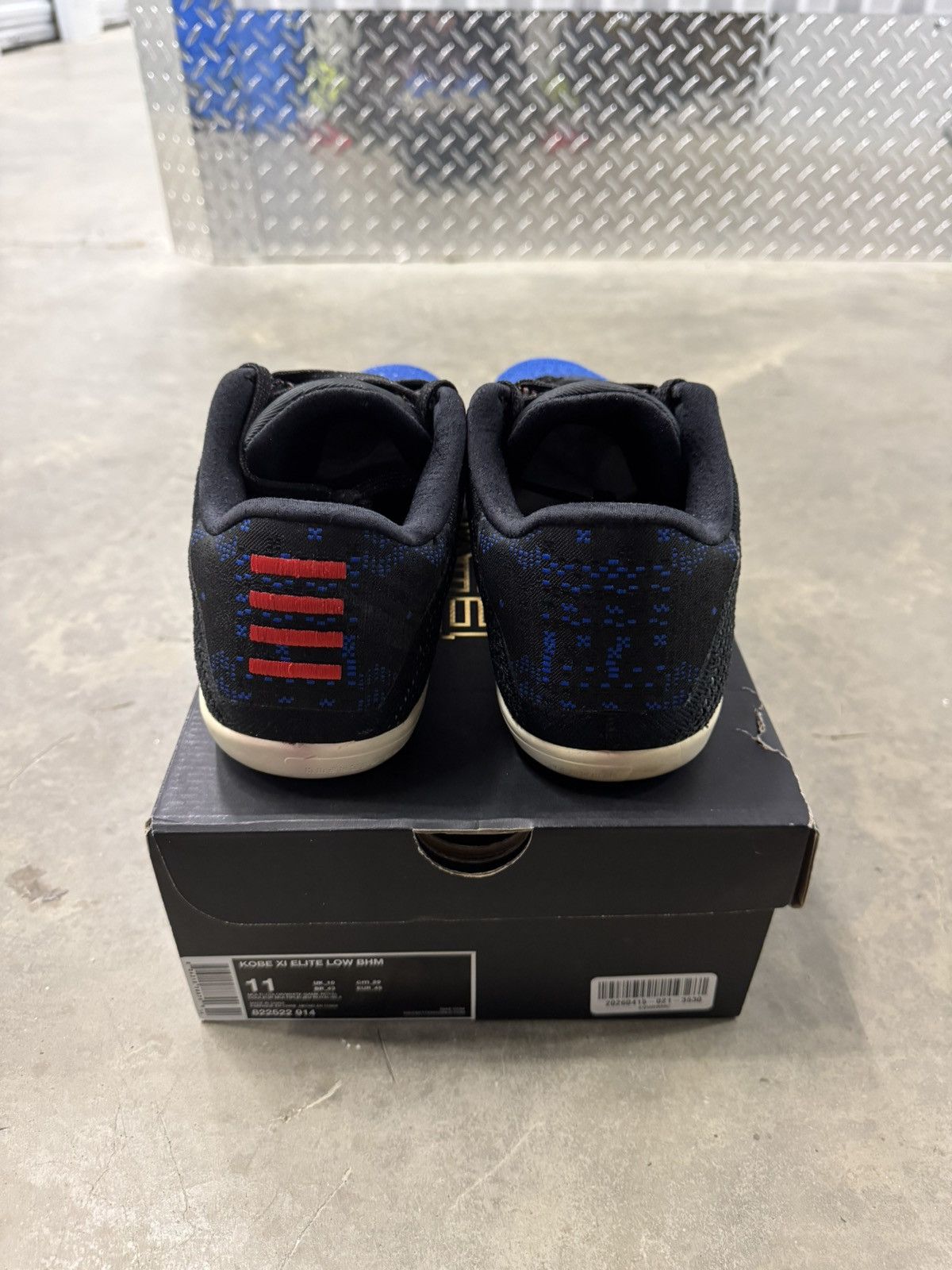 Nike Nike Kobe 11 Elite Black History Month Size 11 Size US 11 / EU 44 - 5 Thumbnail