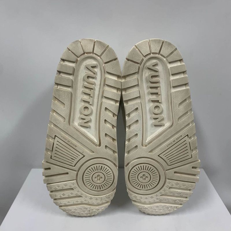 Louis Vuitton Louis Vuitton Trainer Maxi Fashion Sneakers for Men -2508 Size US 8.5 / EU 41-42 - 4 Thumbnail