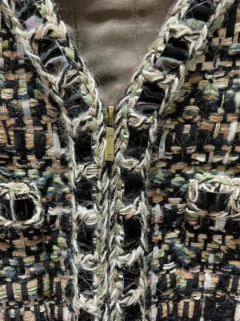 Chanel Chanel Roman detail tweed classic gold buckle four-pocket j Size XXS / US 00 / IT 34 - 7 Thumbnail