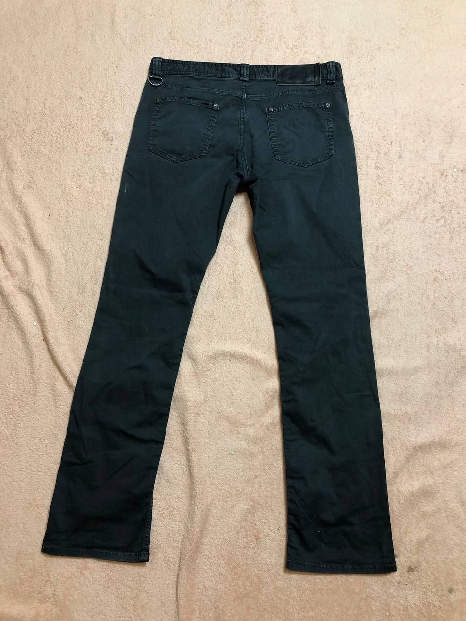 Burberry BURBERRY Men’s Slim Fit CASUAL Denim Jeans Clean Look Size US 34 / EU 50 - 22 Thumbnail