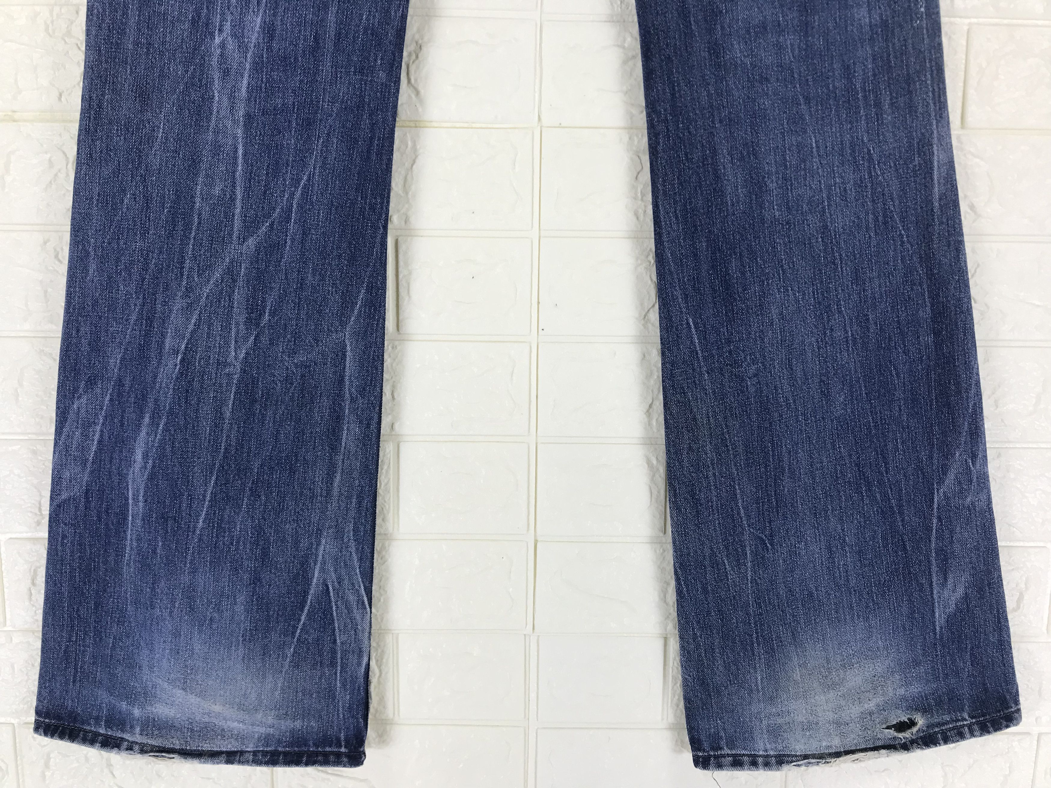 Diesel Vintage Diesel Distressed Flare Jeans Size US 33 - 8 Thumbnail