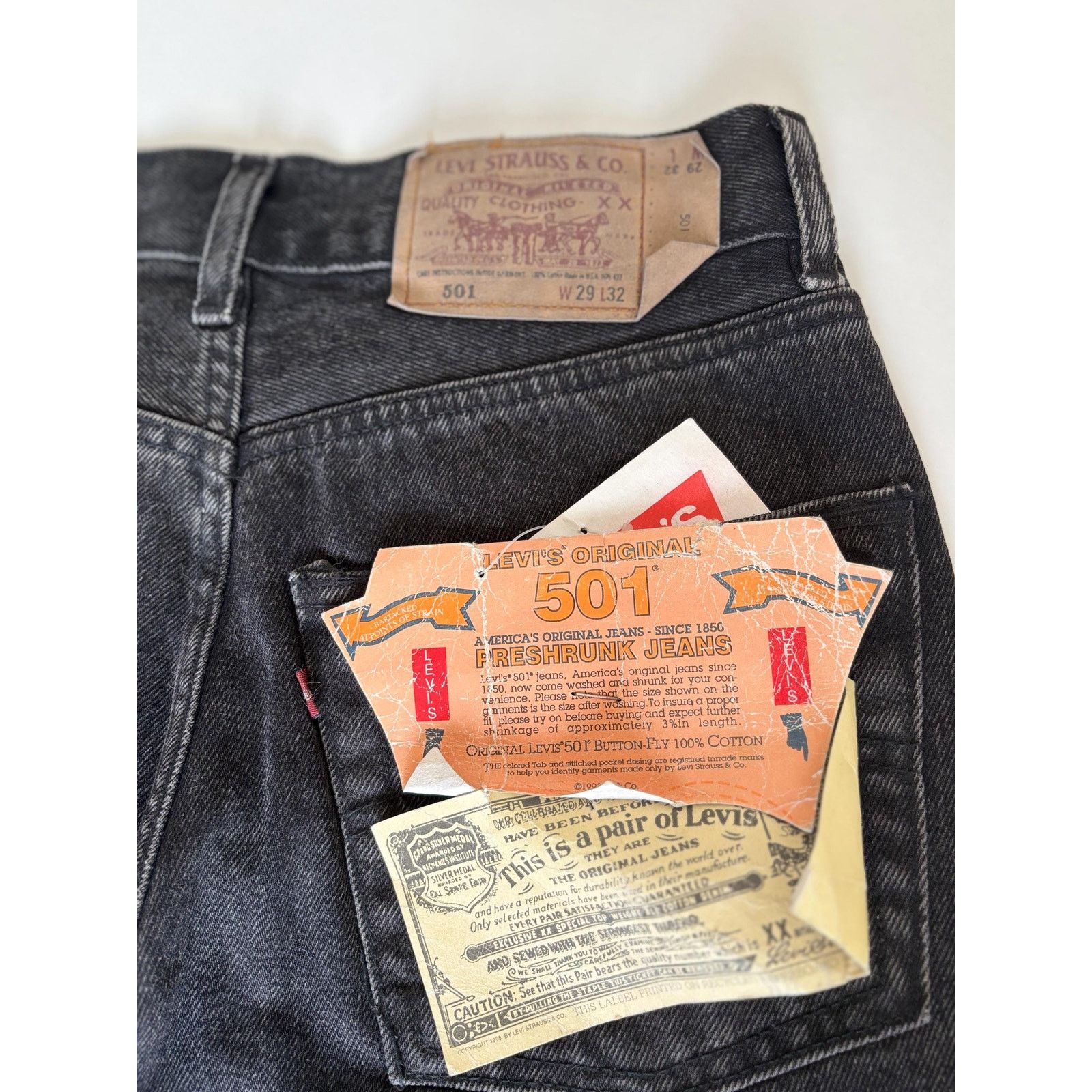 Levi's Levi’s 501-0114 Black Jeans W29 Made in USA 90s Deadstock Size US 29 - 3 Thumbnail