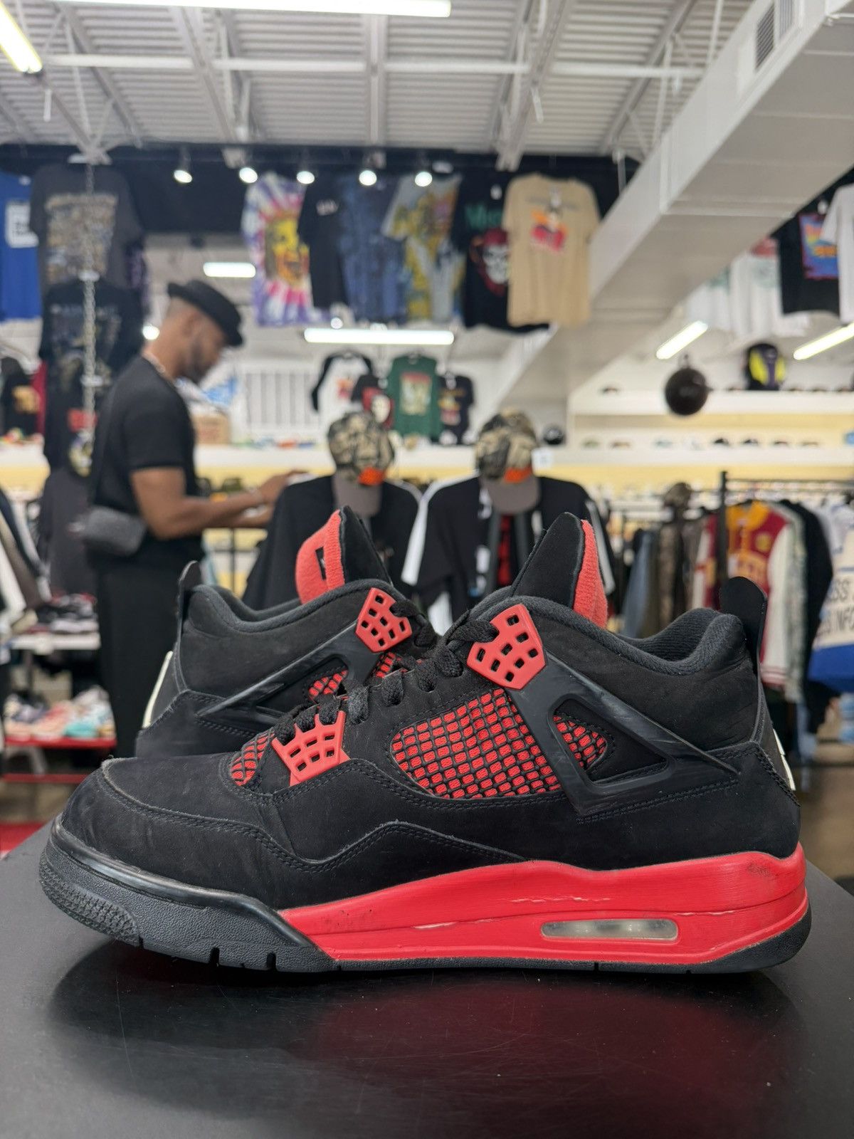 Jordan Brand Jordan 4 Red Thunder Size 10 (2022) Size US 10 / EU 43 - 4 Thumbnail