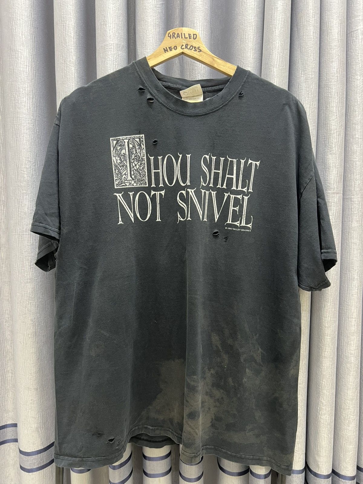 90s VINTAGE THRASHED FADED VALLEY GRAPHICS DISTRESSED TEE