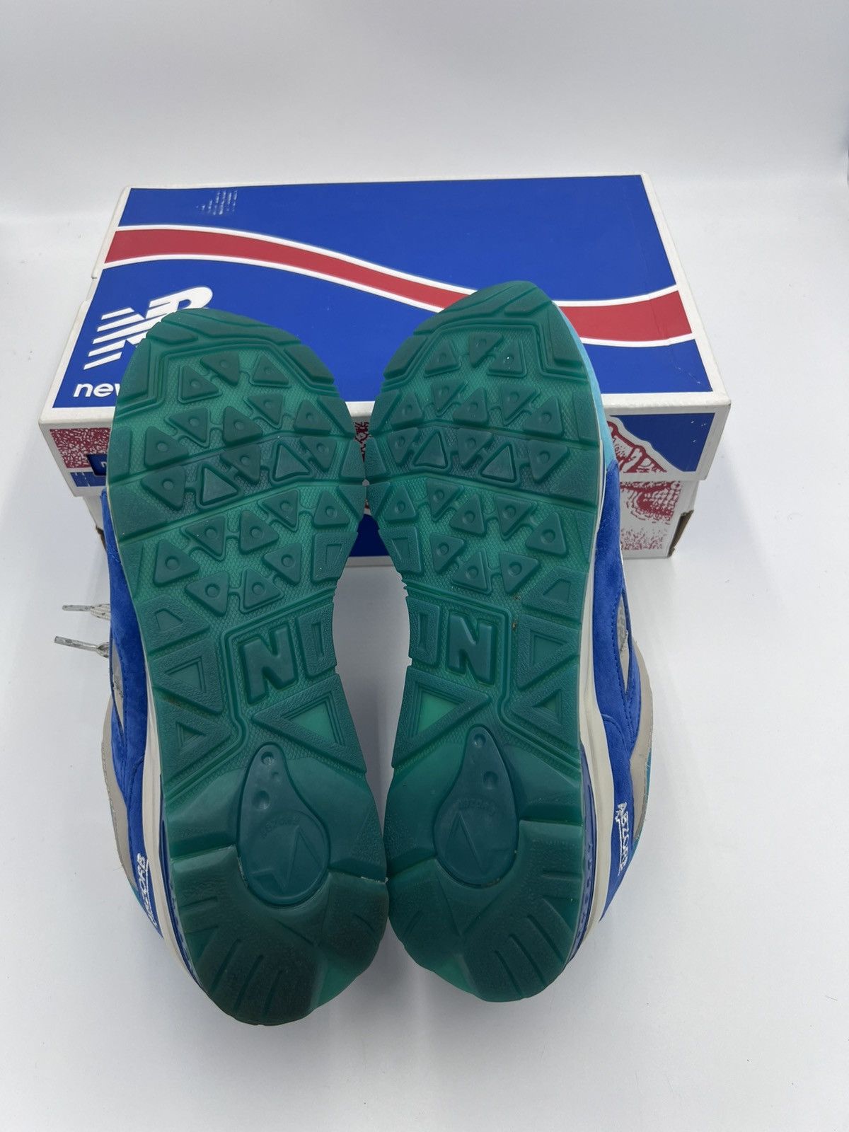 New Balance 1600 Nice Kicks Grand Anse Size US 10 / EU 43 - 5 Thumbnail