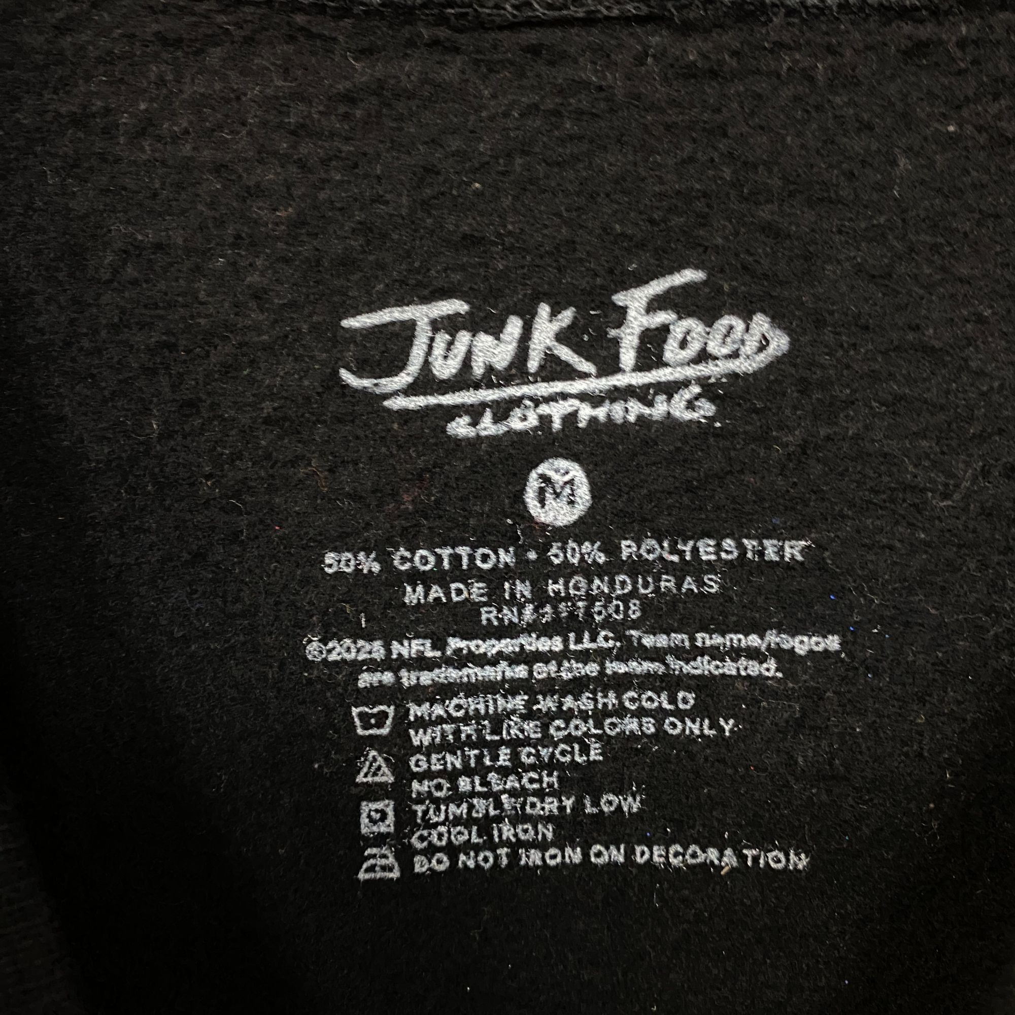 Junk Food Dallas Cowboys Junk Food Clothing Glitter Helmet Crewneck Sw Size US M / EU 48-50 / 2 - 5 Thumbnail
