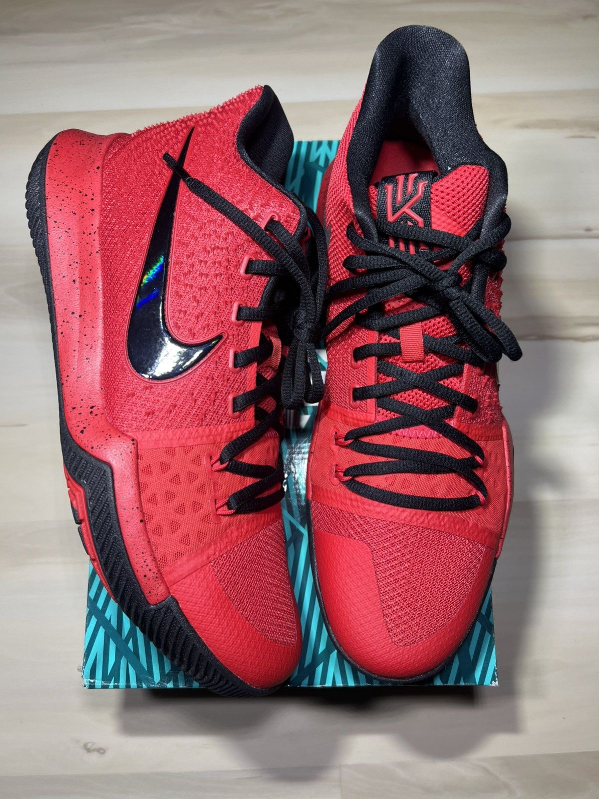Nike Nike Kyrie 3 Candy Apple Red Size 11 Men’s SKU 852395600 Ds Size US 11 / EU 44 - 1 Thumbnail