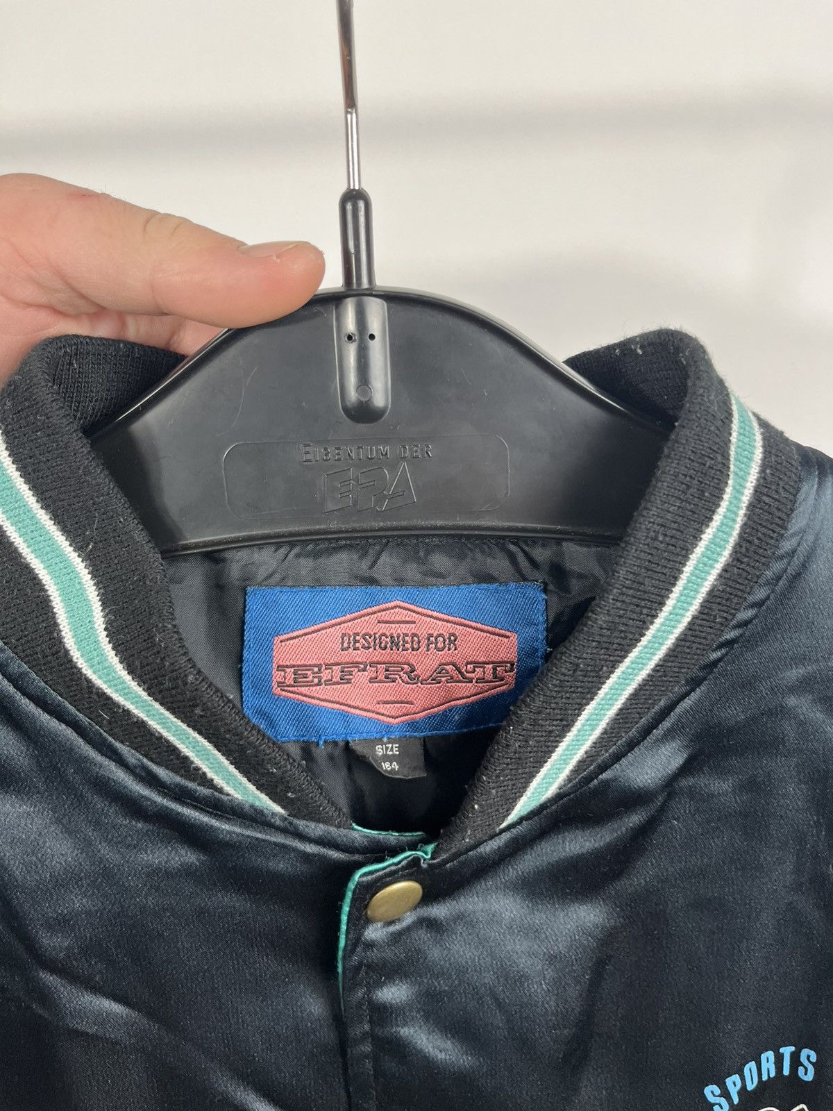 Other Vintage Baseball Satin Bomber Jacket Sports Line Graphic Size US L / EU 52-54 / 3 - 4 Thumbnail