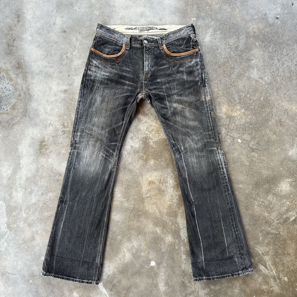 Japanese Brand Vintage Wrangler Distressed Raw Faded Denim Flare Jean Pant Size US 35 - 1 Thumbnail