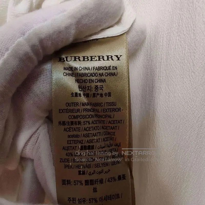 Burberry Burberry Women's Silk Shirt in Ivory. Size XS / US 0-2 / IT 36-38 - 4 Thumbnail