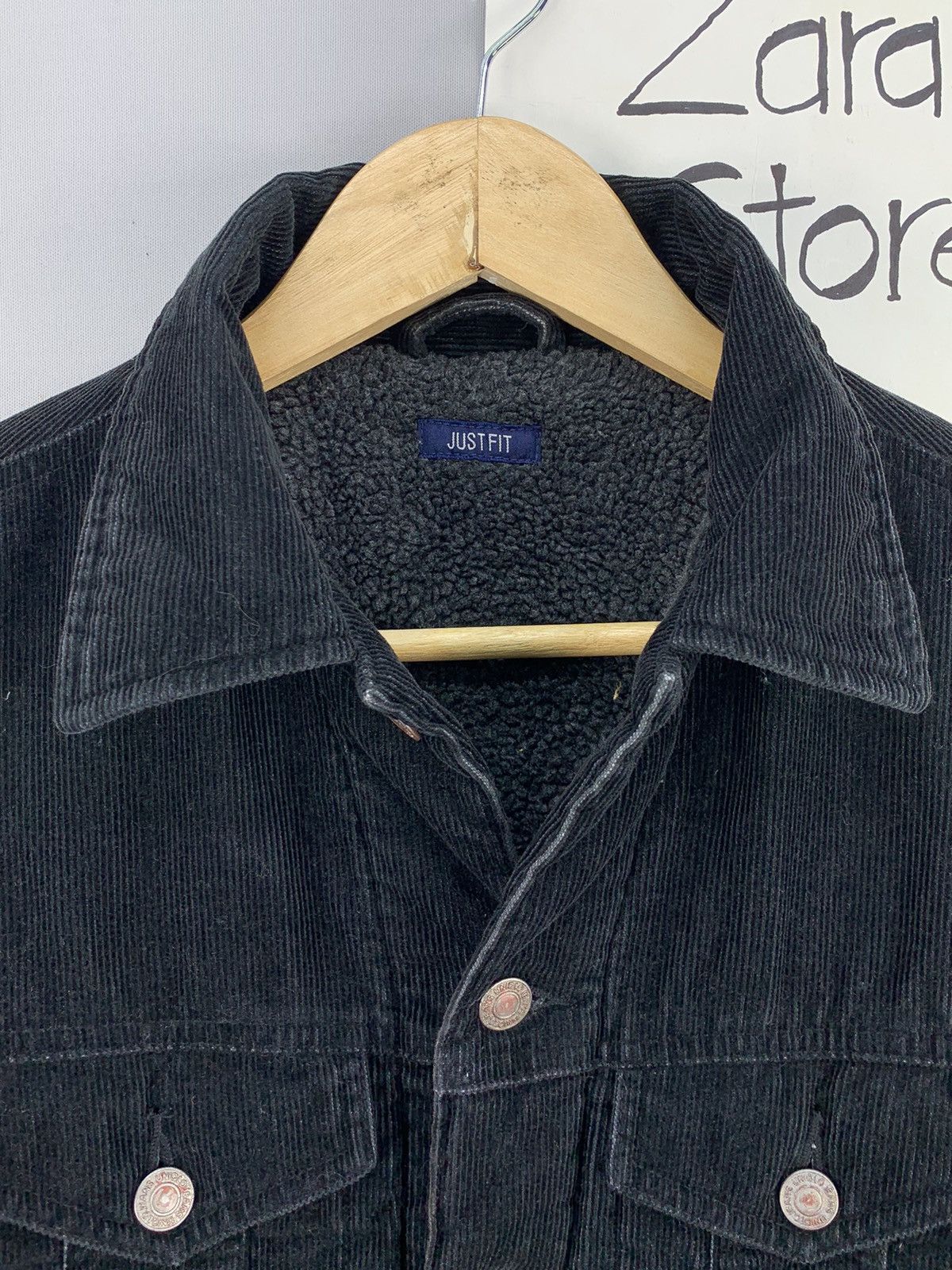 Uniqlo Y2K Uniqlo Corduroy Trucker Jacket Size US S / EU 44-46 / 1 - 7 Thumbnail