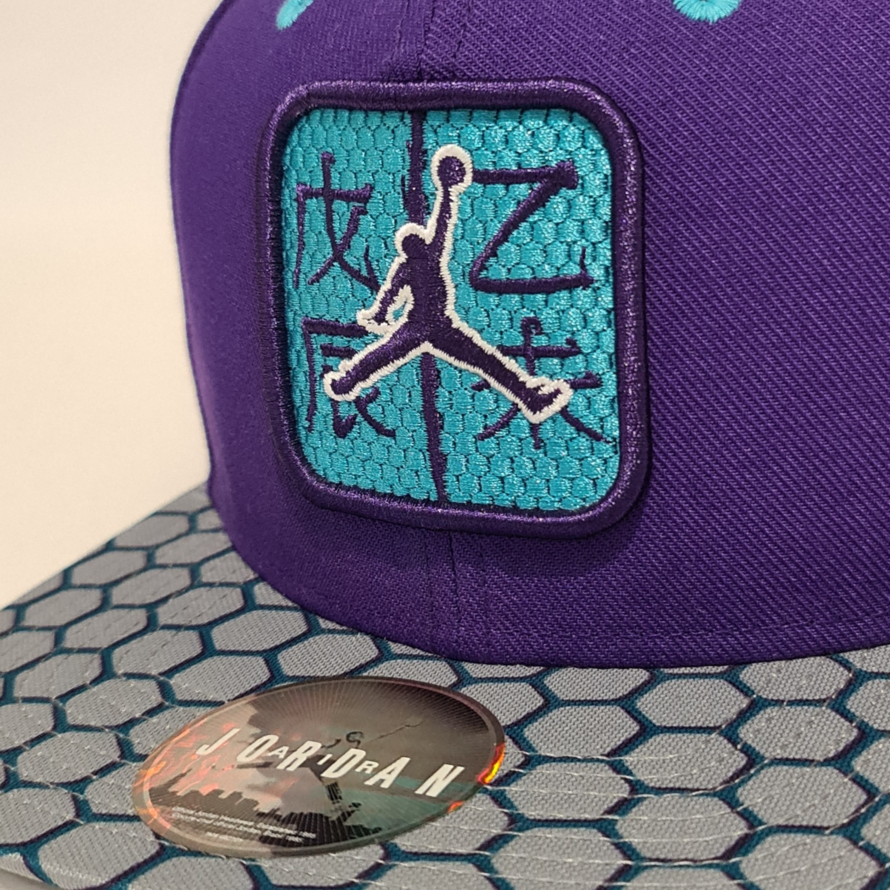 Jordan Brand Jordan Cap Snapback 'CNY Hornets' Purple/Grey Size ONE SIZE - 6 Thumbnail
