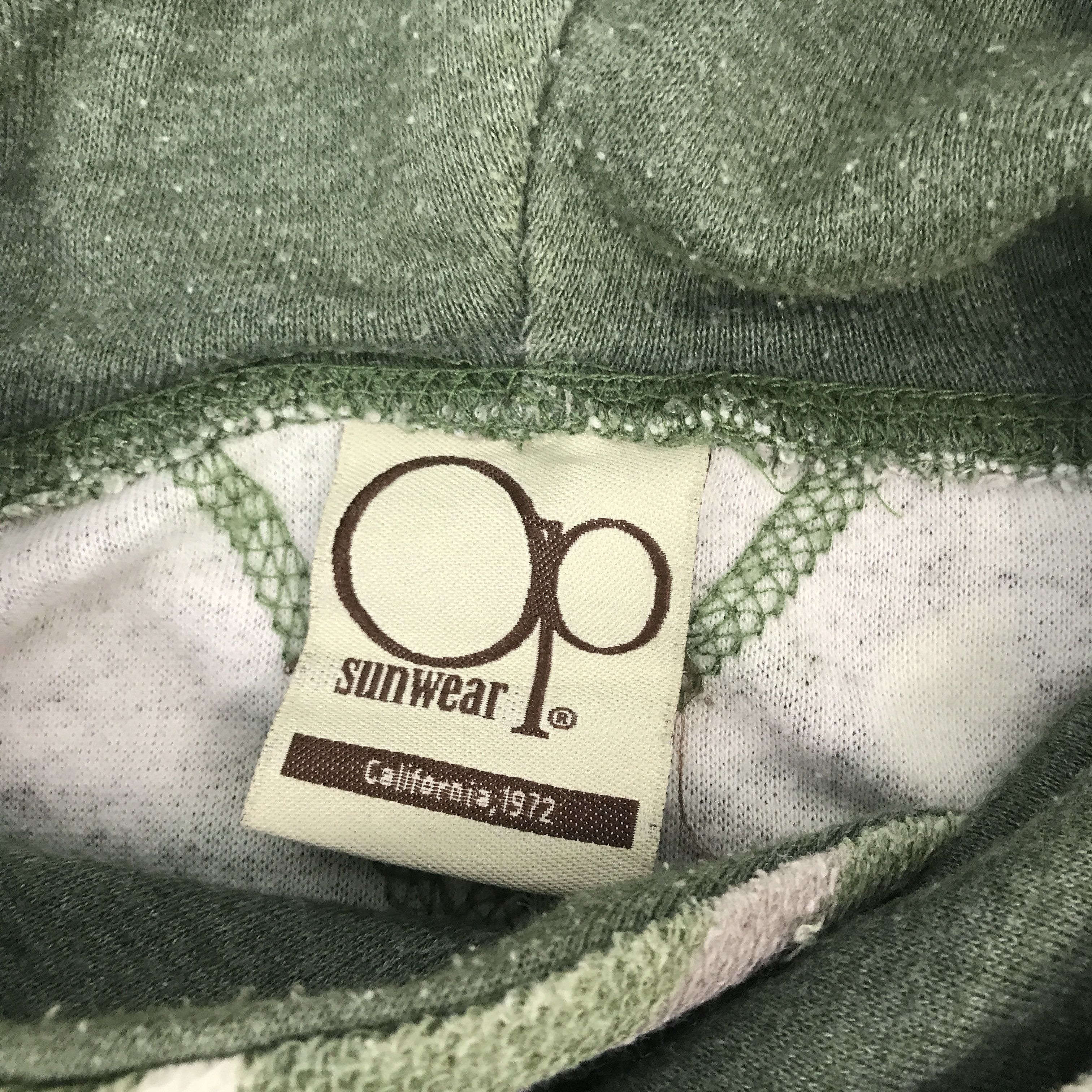 Japanese Brand × Vintage Vintage Op Sunwear Camo Hoodie Jacket Size US L / EU 52-54 / 3 - 9 Thumbnail