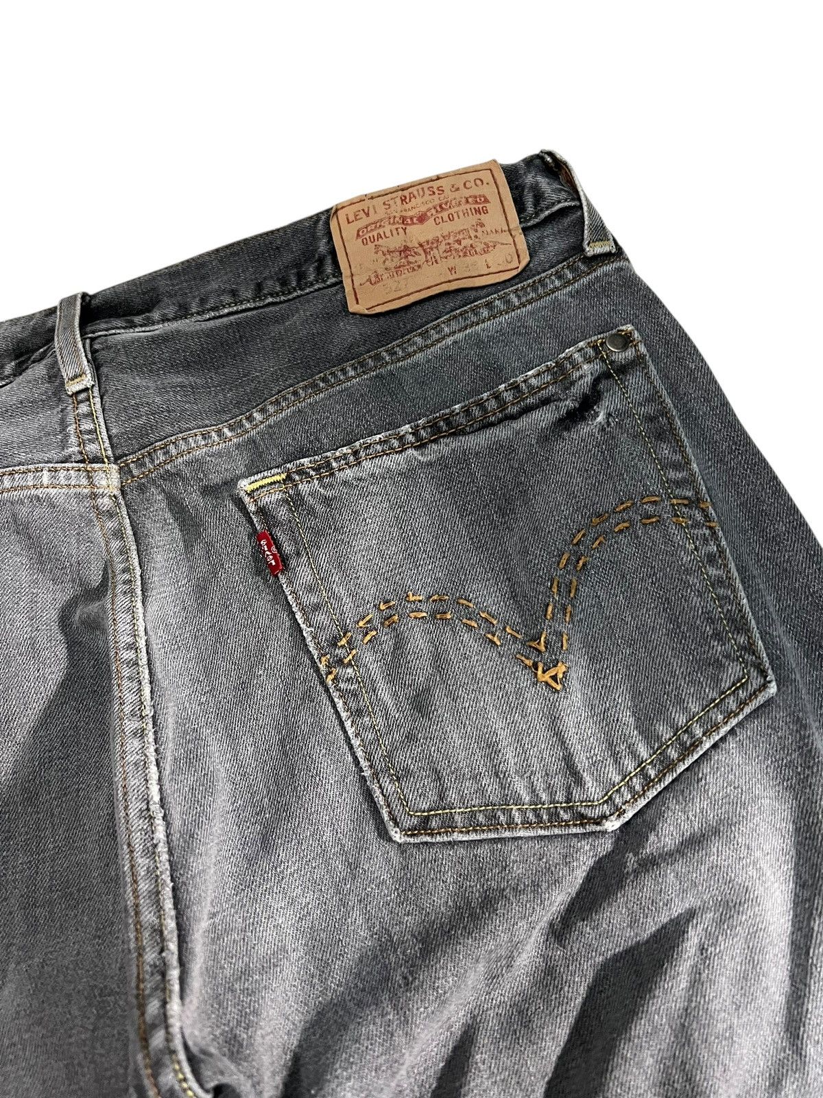 Levi's Vintage Levi’s 527 Bootcut Faded Jean Size US 36 / EU 52 - 13 Thumbnail