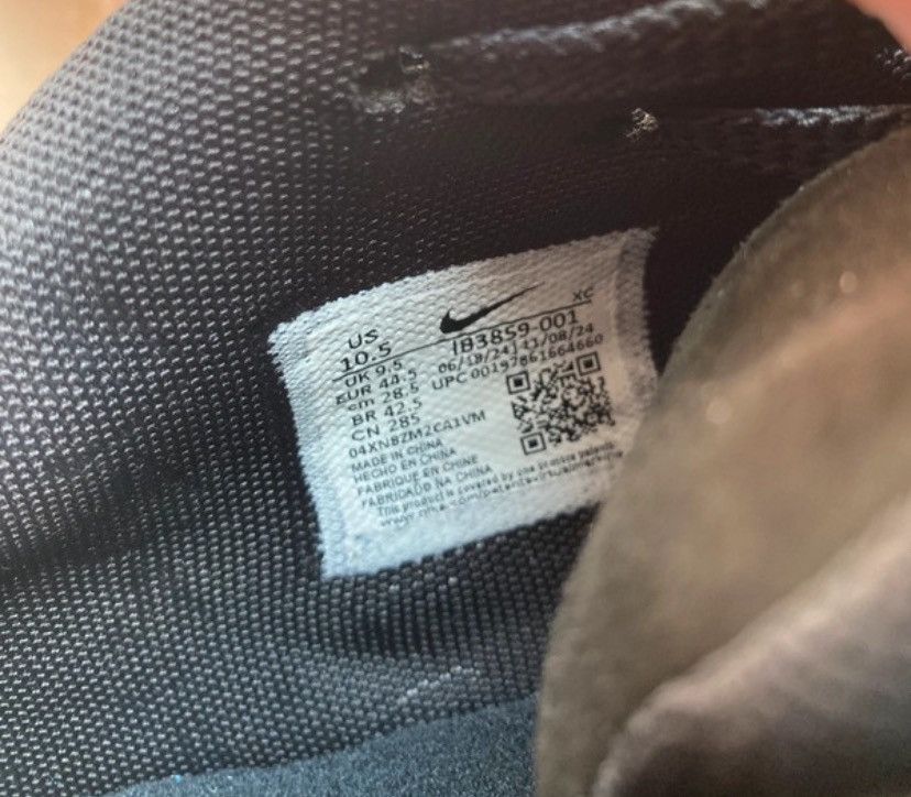 Nike Nike Swarovski Size US 10.5 / EU 43-44 - 6 Thumbnail