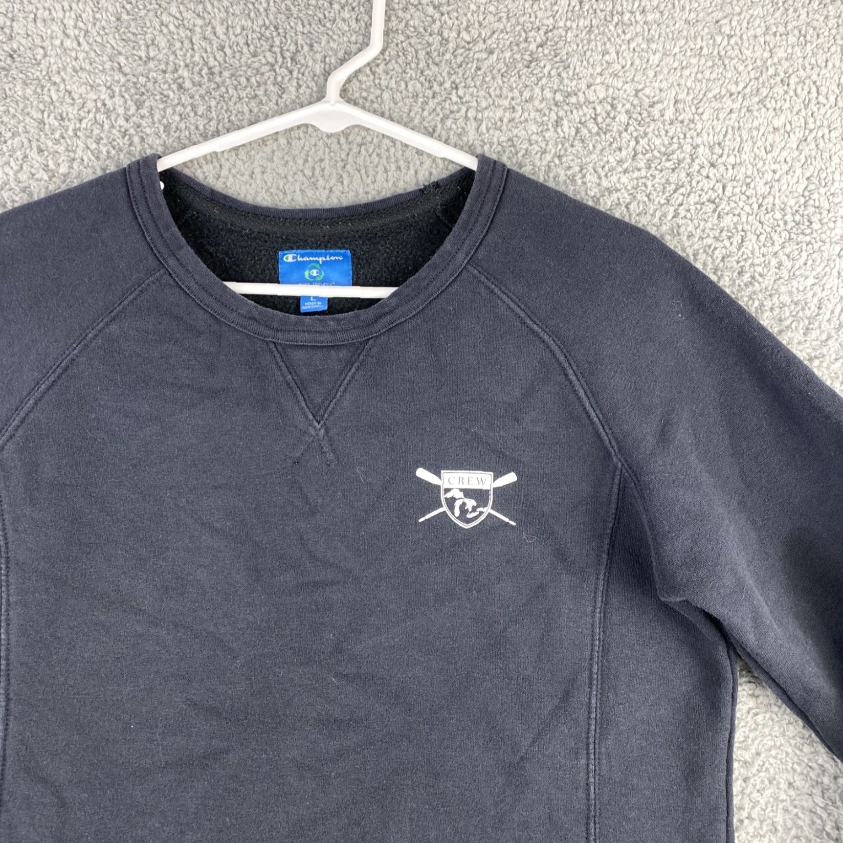 Champion VINTAGE Champion Sweatshirt Shirt Women L Long Sleeve Graphic Faded Black 38-39 Logo Outdoor Sports Mens Women Girls Size L / US 10 / IT 46 - 2 Thumbnail