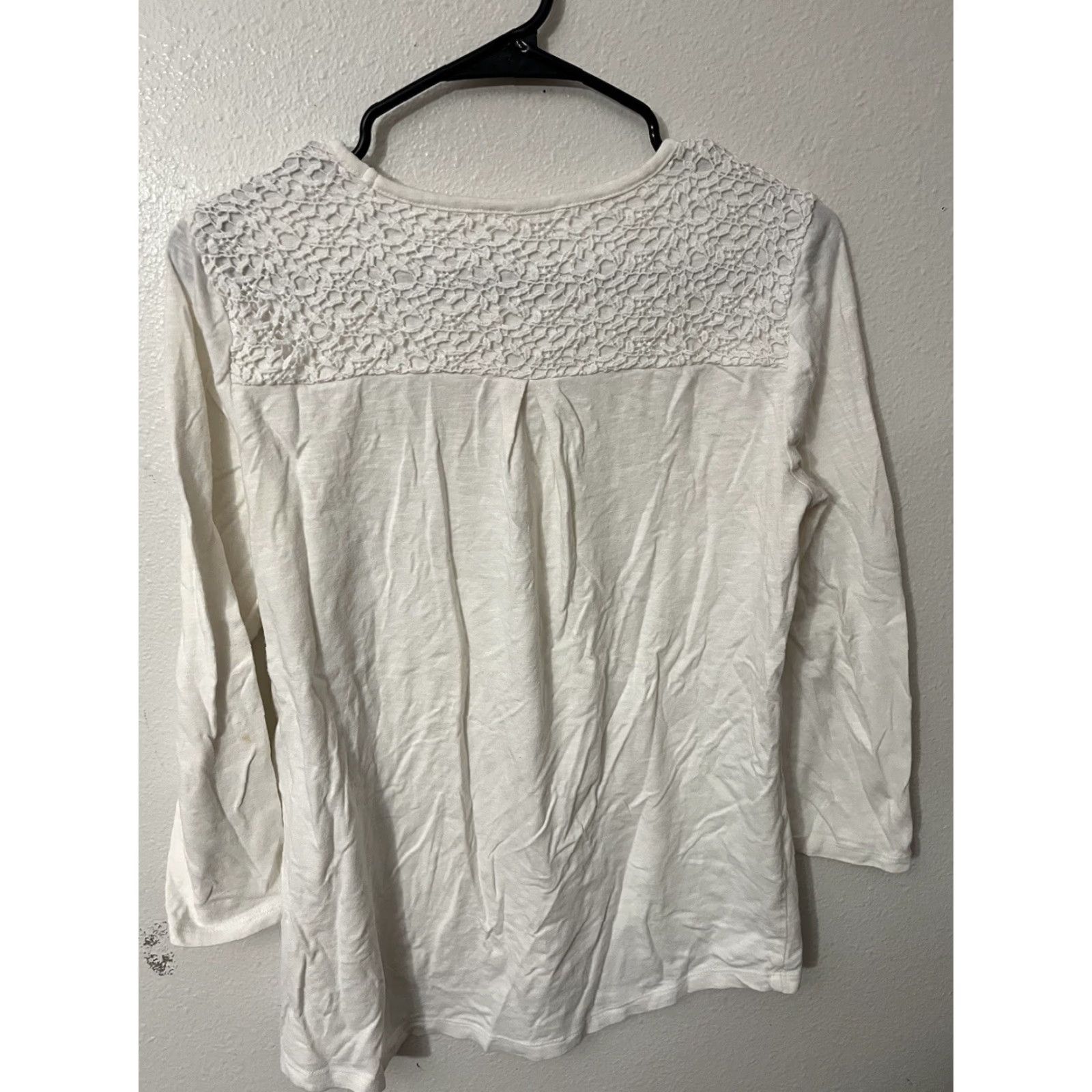 Talbots VINTAGE Talbots Women's Shirt XS White Solid 60% Cotton 40% Modal 3/4 Sleeve Round Neck Pullover Casual, Basic, Adult Women, (Size XS) Size XS / US 0-2 / IT 36-38 - 3 Thumbnail