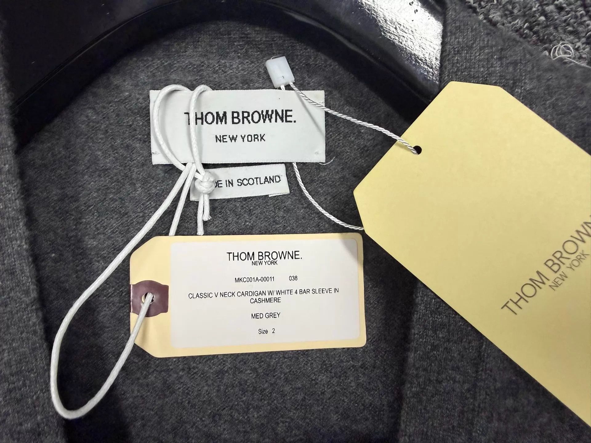Thom Browne Thom Browne Classic 4-Bar Cashmere Cardigan Mid Gray S2 Size US M / EU 48-50 / 2 - 4 Thumbnail